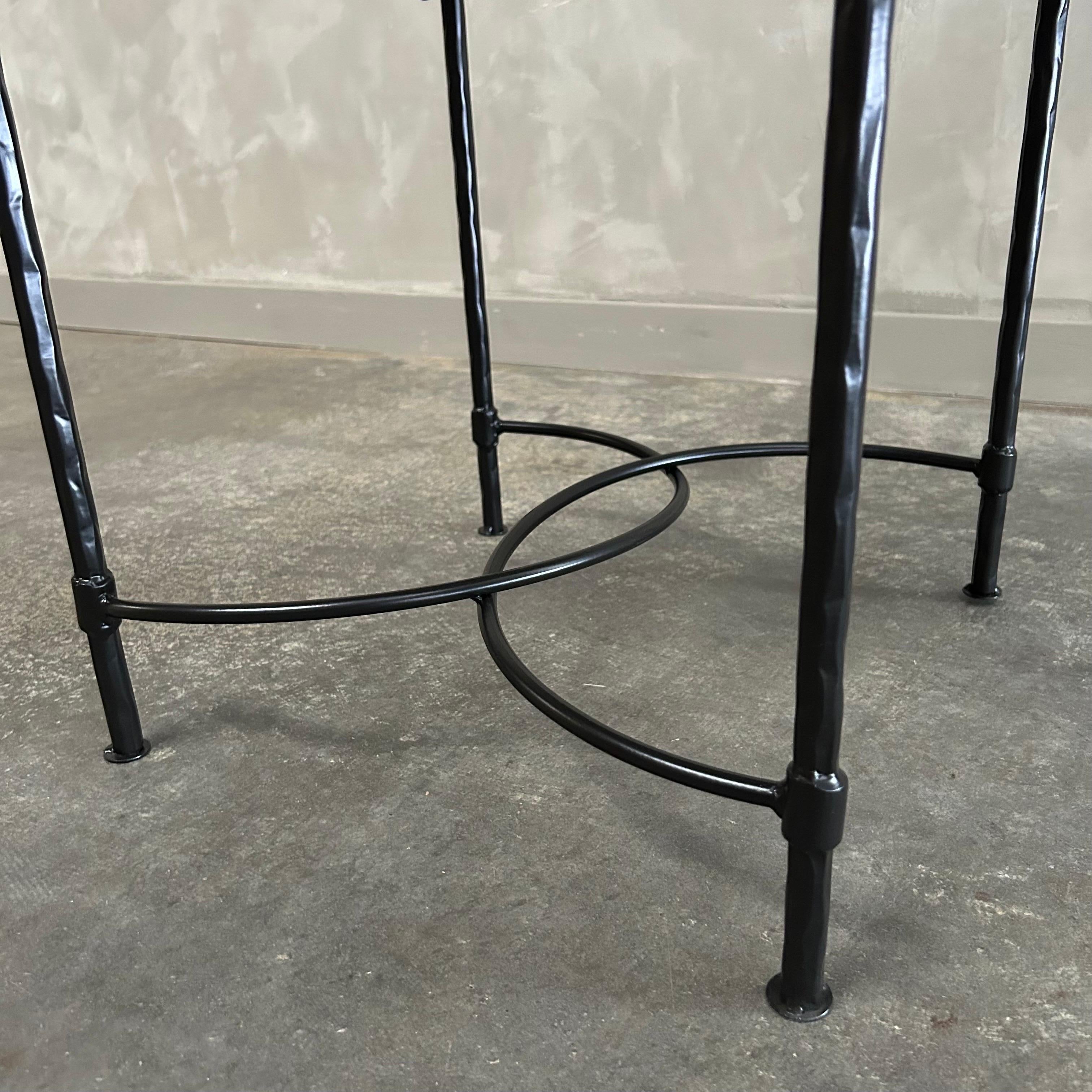 https://a.1stdibscdn.com/custom-made-outdoor-iron-dining-chair-with-sunbrella-cushion-for-sale-picture-7/f_18223/f_482916721768247963879/mobilejpegupload_ED32DEFCACB440C3962368B5747E015D_master.jpg