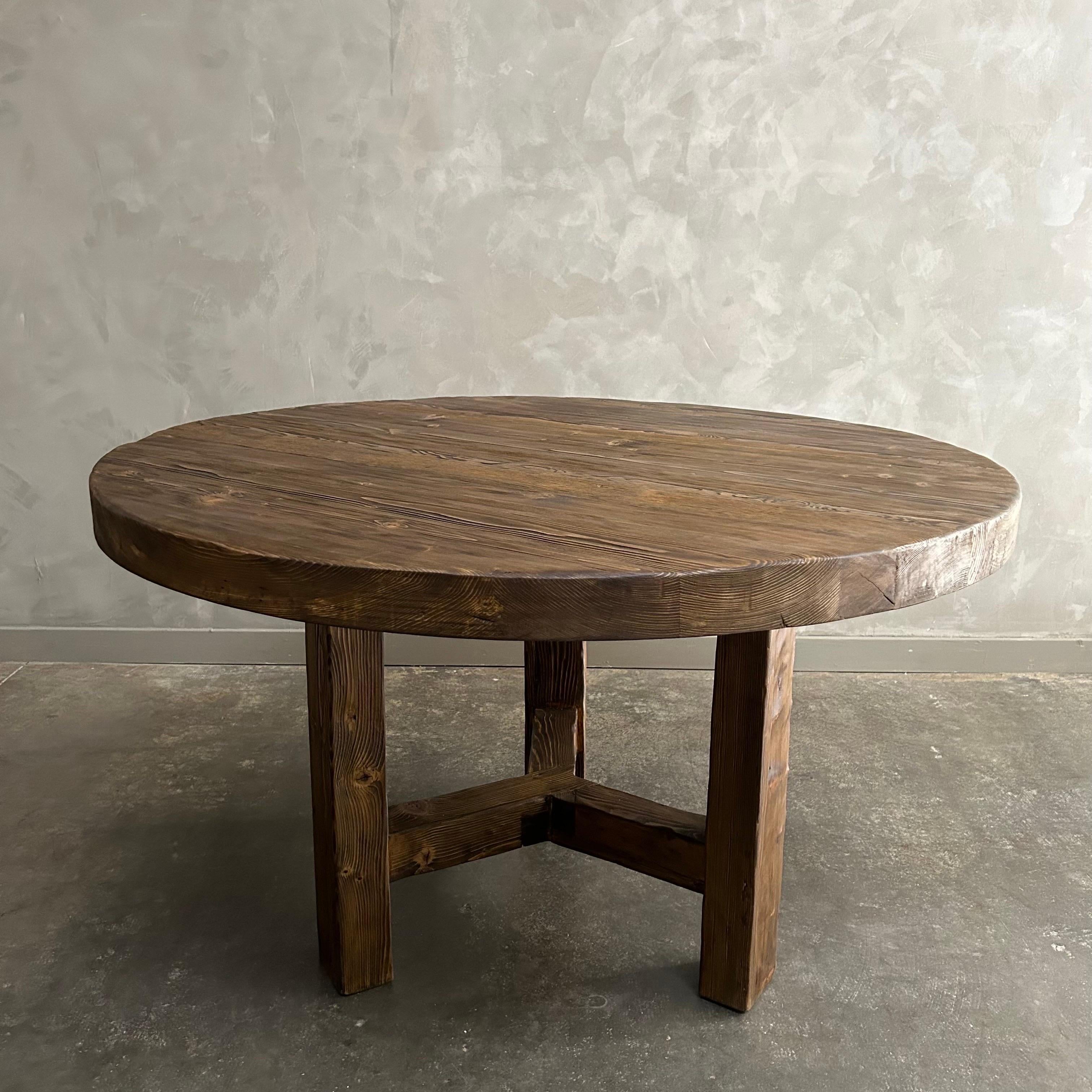 https://a.1stdibscdn.com/custom-reclaimed-elm-wood-dining-table-in-dark-finish-42-for-sale-picture-2/f_18223/f_469021221759435137026/mobilejpegupload_F2FAC19605544402A75C40C669CCB6EF_master.jpg