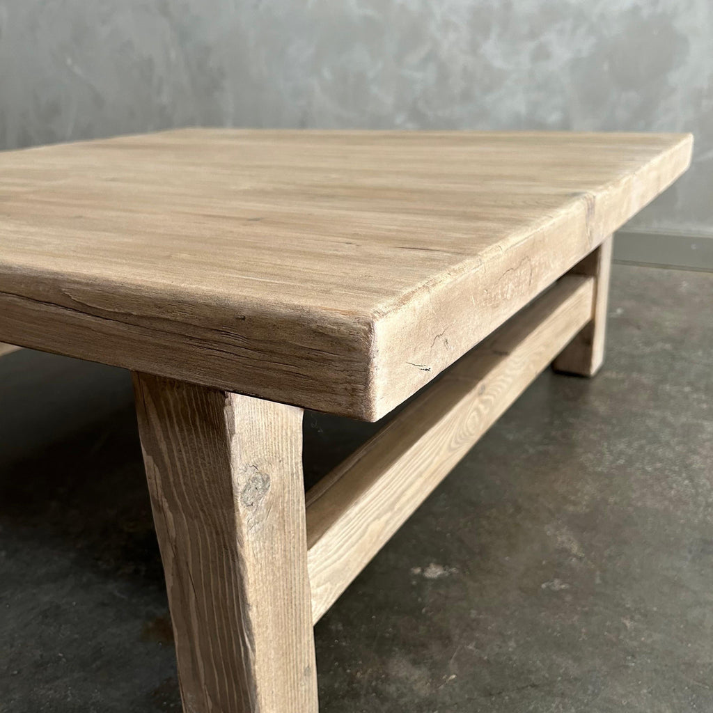 https://a.1stdibscdn.com/custom-made-reclaimed-elm-wood-square-coffee-table-for-sale-picture-5/f_18223/f_468873321759347998216/mobilejpegupload_F7D124B2ADA940E0AE2446D3CC82ABA6_master.jpg
