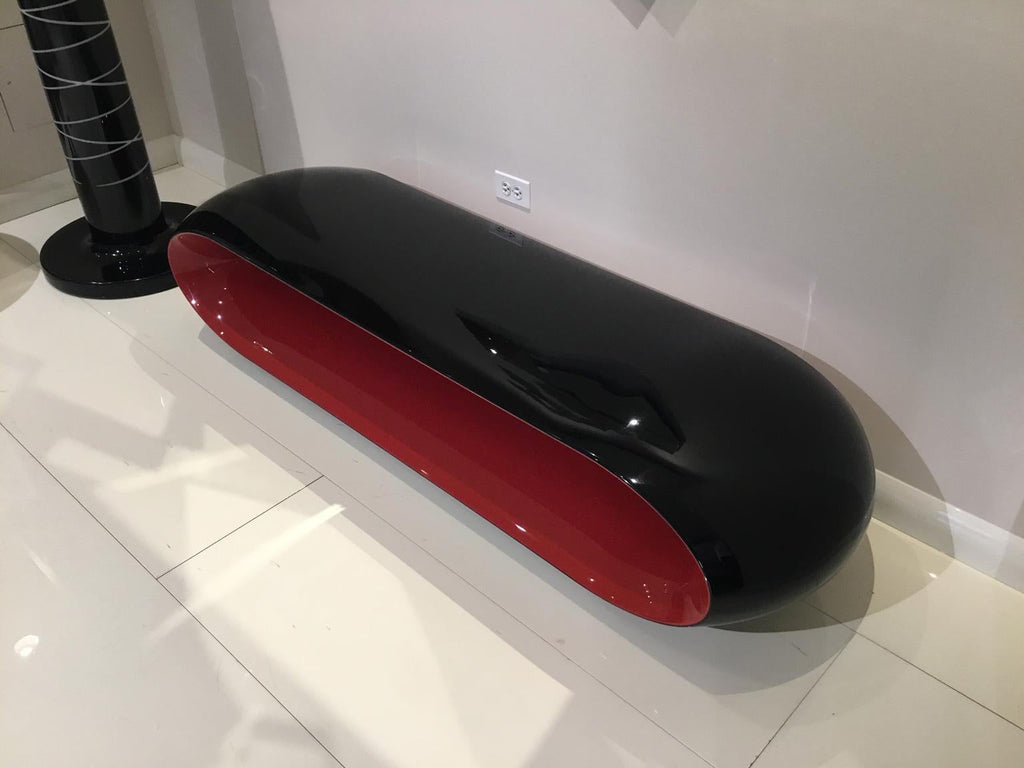 https://a.1stdibscdn.com/indoor-outdoor-black-red-glossy-lacquered-bench-by-christophe-pillet-for-sale-picture-2/f_37243/f_181289521582837231865/mobili_mobel_loop_2_master.jpg