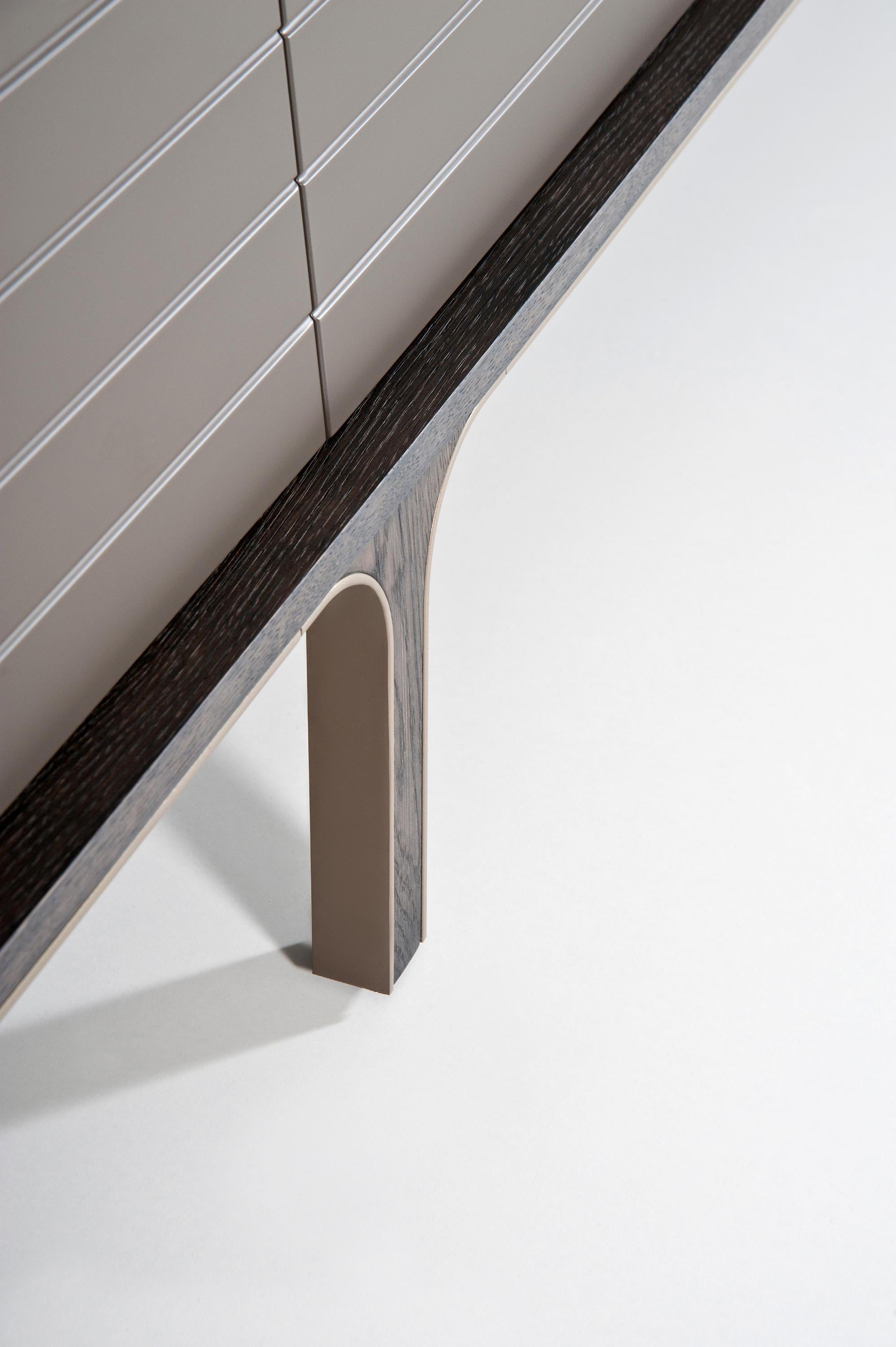 https://a.1stdibscdn.com/contemporary-sideboard-by-sotiris-lazou-lacquered-wood-metal-base-for-sale-picture-6/f_27693/f_489079721771611837549/mobius_018_detail_2_230102_fam_g_arcit18_master.jpg