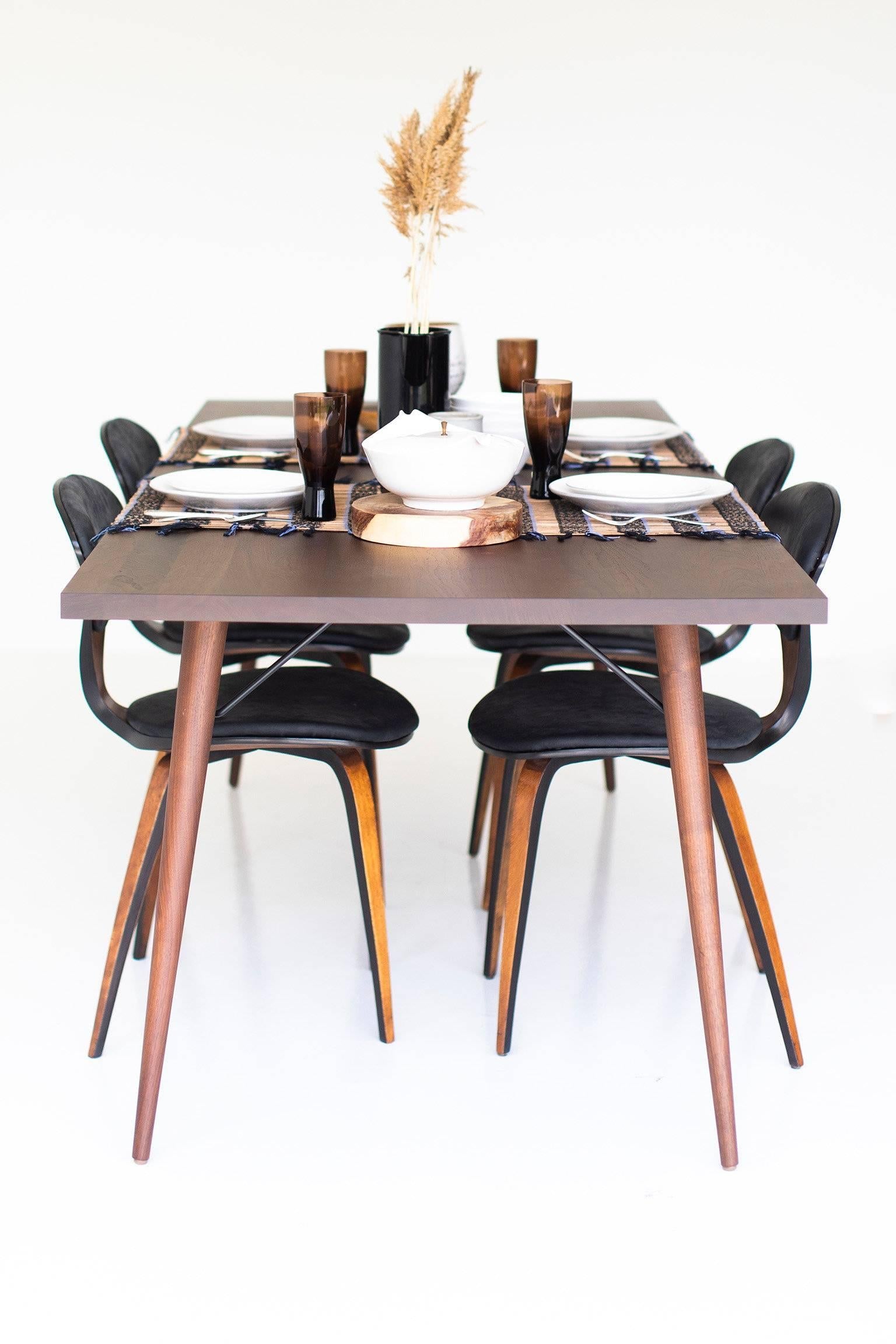 https://a.1stdibscdn.com/modern-dining-table-the-new-york-table-for-sale-picture-6/f_9720/f_111258011529434606508/modern_dining_table_06_master.jpg