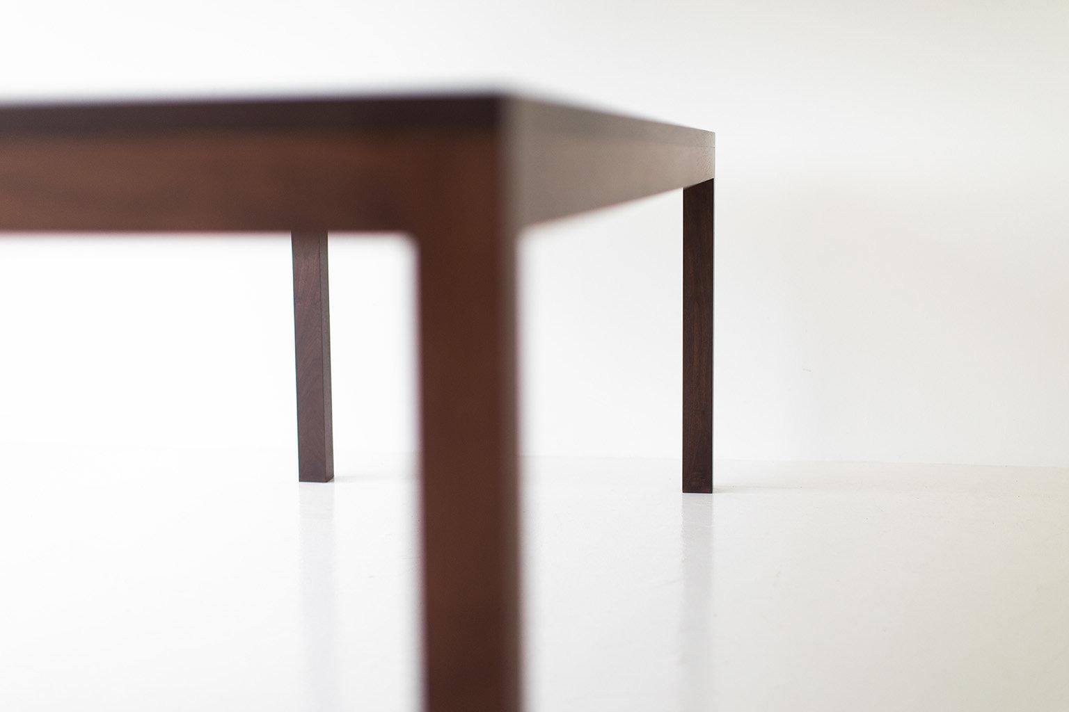 https://a.1stdibscdn.com/modern-dining-table-the-christopher-table-for-sale-picture-9/f_9720/1538573755877/modern_dining_table_09_master.jpg