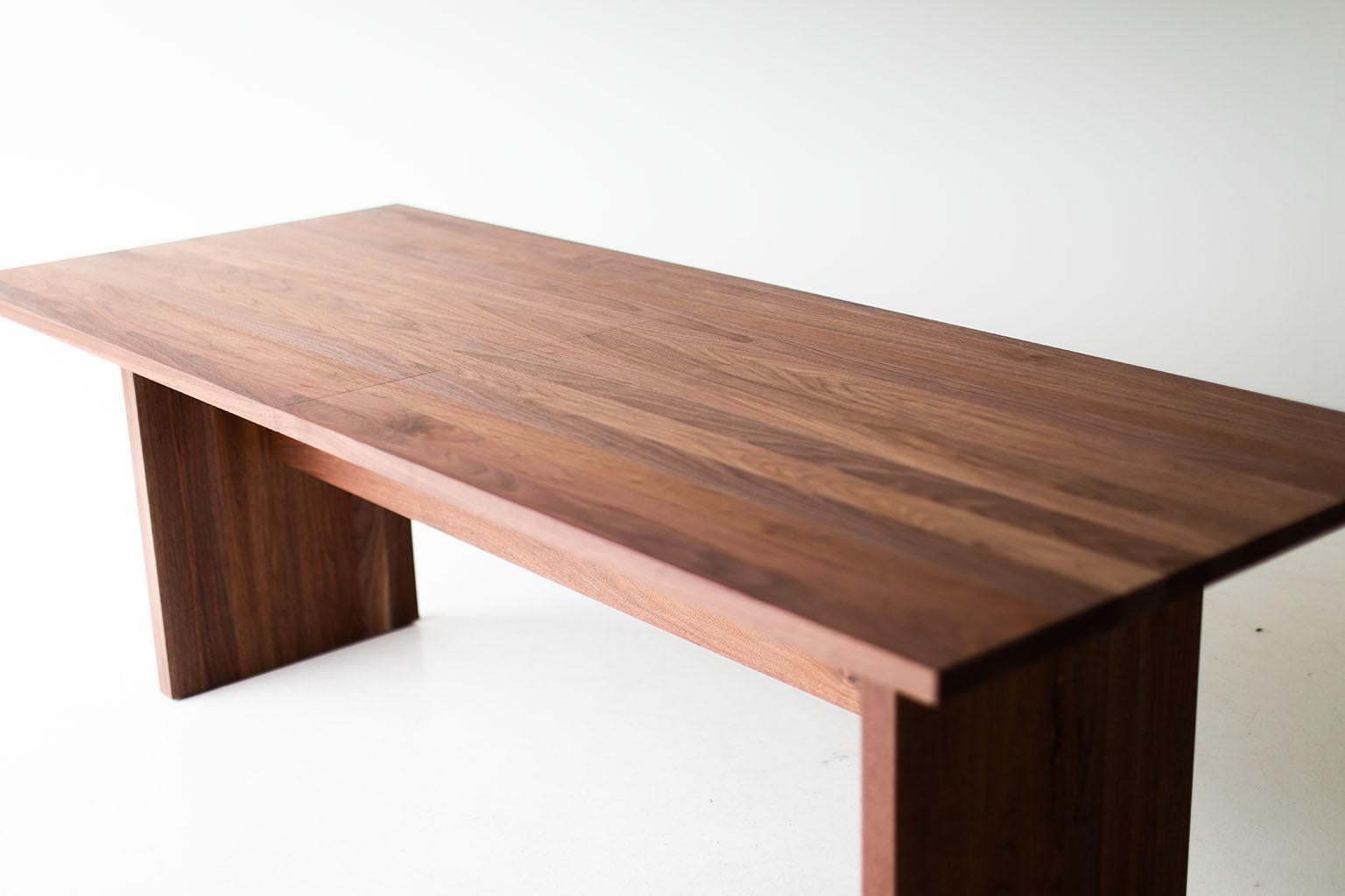 https://a.1stdibscdn.com/modern-extendable-dining-table-for-sale-picture-4/f_9720/1611169136782/modern_extendable_dining_table_04_master.jpg