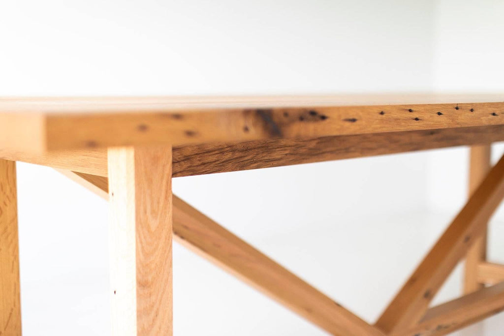 https://a.1stdibscdn.com/modern-farmhouse-dining-table-for-sale-picture-4/f_9720/1529431300807/modern_farmhouse_dining_table_04_master.jpg