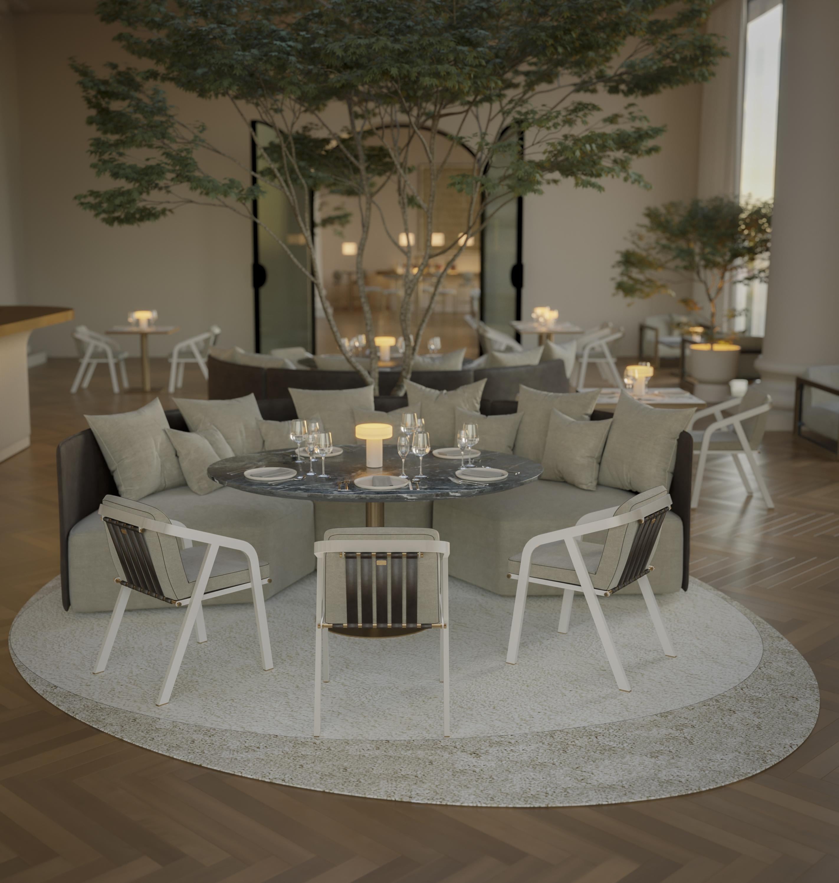 https://a.1stdibscdn.com/marble-outdoor-round-dining-table-with-metallic-structure-for-sale-picture-2/f_56702/f_369610921713433868840/modern_restaurant_bar_by_myface_9_2__master.jpg