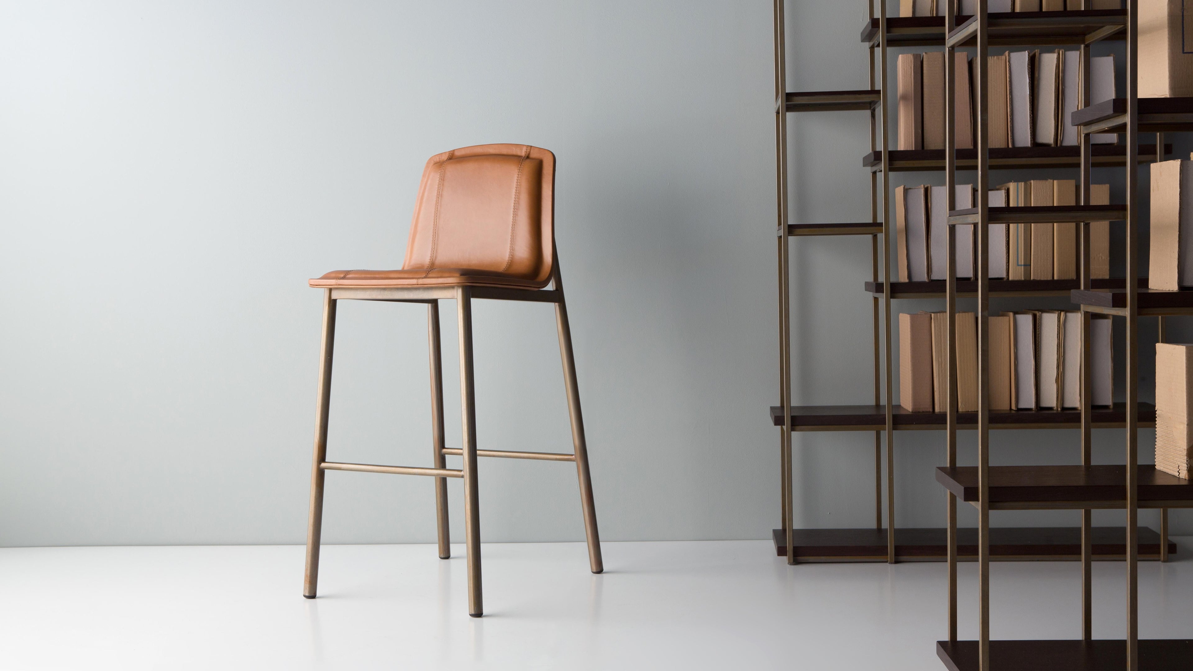 https://a.1stdibscdn.com/high-moi-bar-stool-by-doimo-brasil-for-sale-picture-2/f_12192/f_391469621712322772357/moi_2__master.jpg