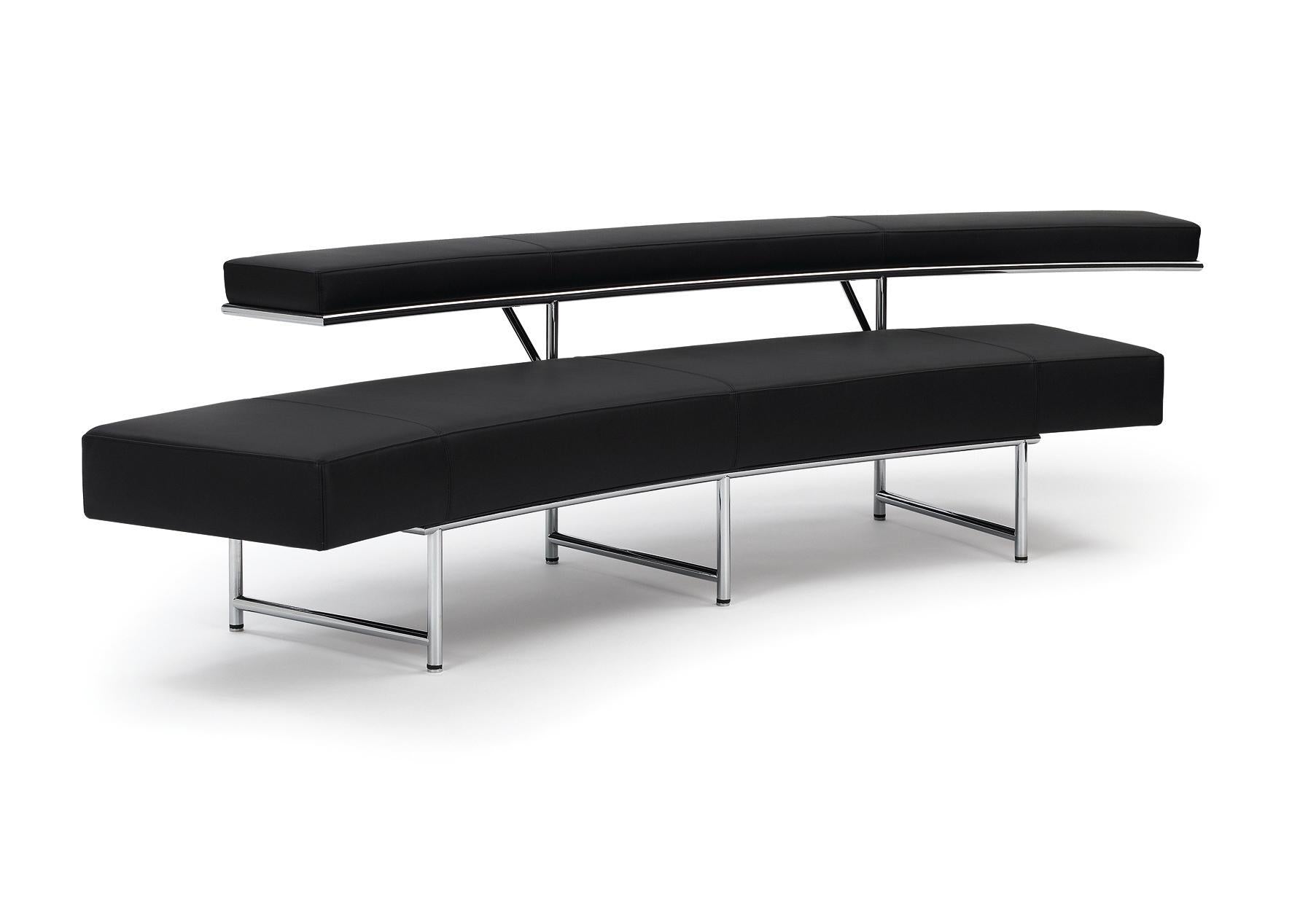 https://a.1stdibscdn.com/classicon-monte-carlo-sofa-in-leather-chrome-by-eileen-gray-for-sale-picture-3/12330573/f_138515811551436526324/monte_carlo_leather_black_40_2_master.jpg