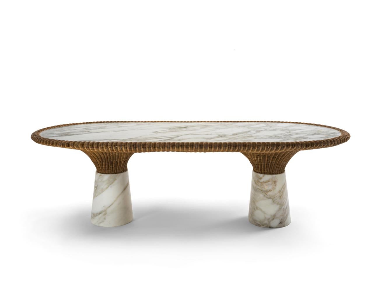 https://a.1stdibscdn.com/sculpted-marble-amazonas-dining-table-giorgio-bonaguro-for-sale-picture-2/f_12192/f_325858421675458414194/morfosi_amazonas_by_bonaguro_1_master.jpg