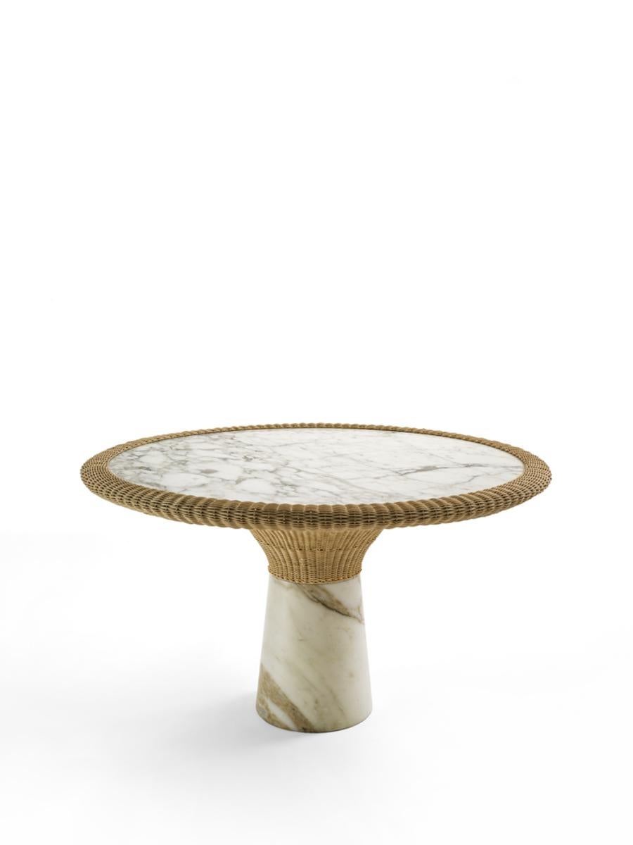 https://a.1stdibscdn.com/marble-amazonas-dining-table-giorgio-bonaguro-for-sale-picture-2/f_12192/f_325858521675458421606/morfosi_amazonas_by_bonaguro_6_master.jpg