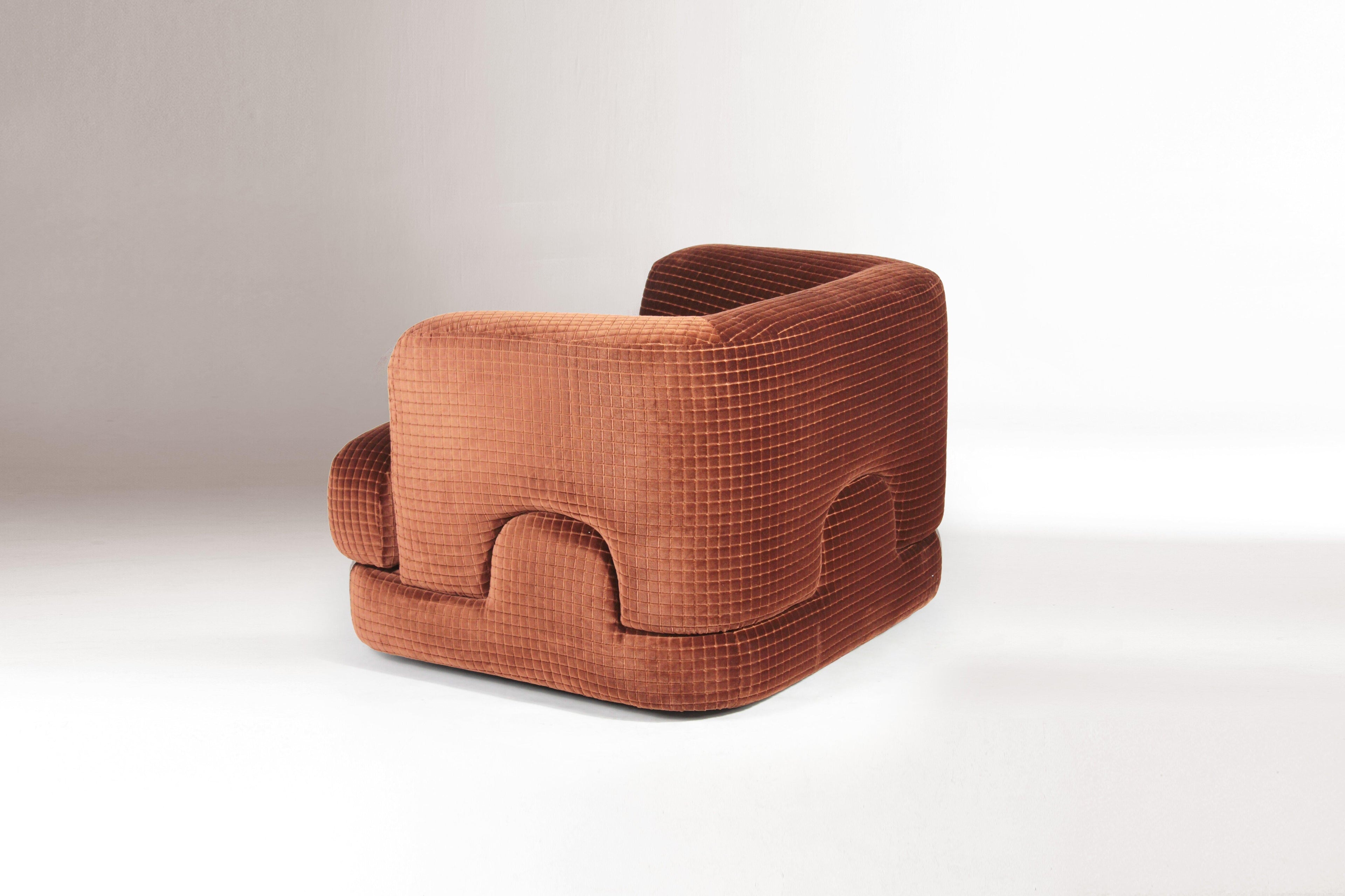 https://a.1stdibscdn.com/new-dooq-mosaico-armchair-by-studiopepe-upholstered-swivel-base-modern-for-sale-picture-5/f_54242/f_489074521771610649090/mosaico_armchair_2_master.jpg