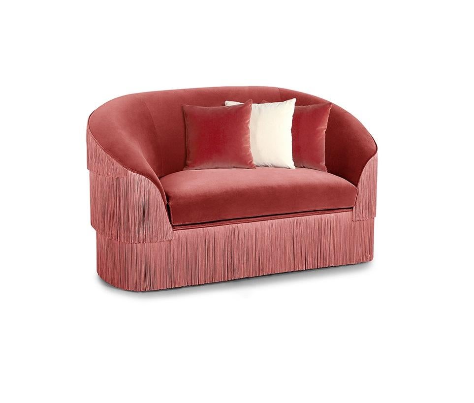 https://a.1stdibscdn.com/customizable-fringes-loveseat-by-munna-in-sage-green-cotton-velvet-for-sale-picture-4/f_27693/f_403444821719350035621/munna_fringes_2_seat_sofa_321_1553601151922_6409_master.jpg