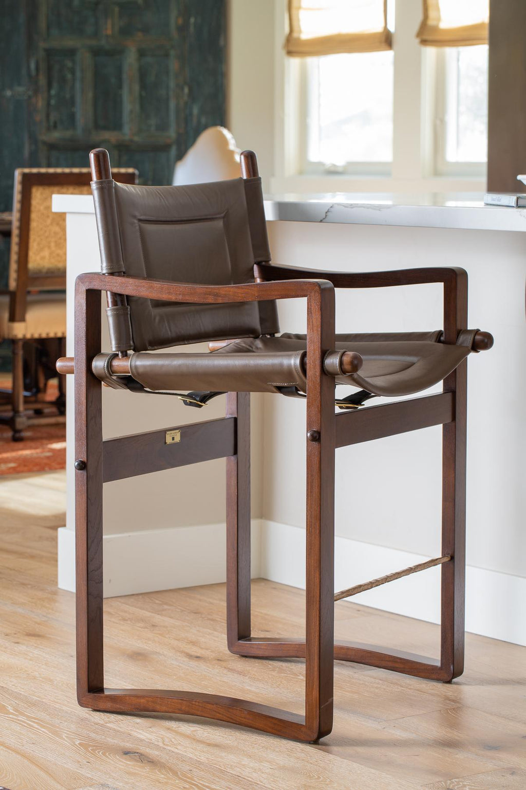 https://a.1stdibscdn.com/campaign-safari-counter-stool-with-brown-or-black-leather-upholstery-for-sale-picture-3/f_54442/f_209790221645730851632/mw_ha_bar3_v1_webres_master.jpg