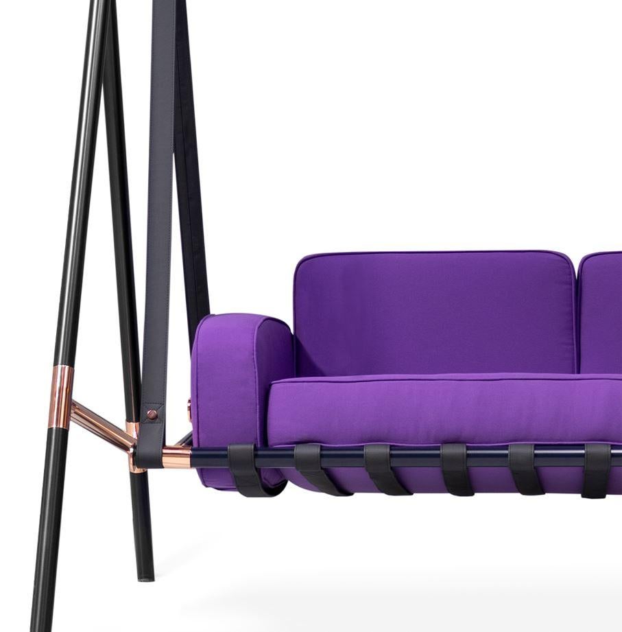 https://a.1stdibscdn.com/contemporary-outdoor-swing-sofa-stainless-steel-acrylic-waterproof-fabric-purple-for-sale-picture-2/f_56702/f_257669221634651956806/myface_outdoor_fable_swing_purple_master.JPG