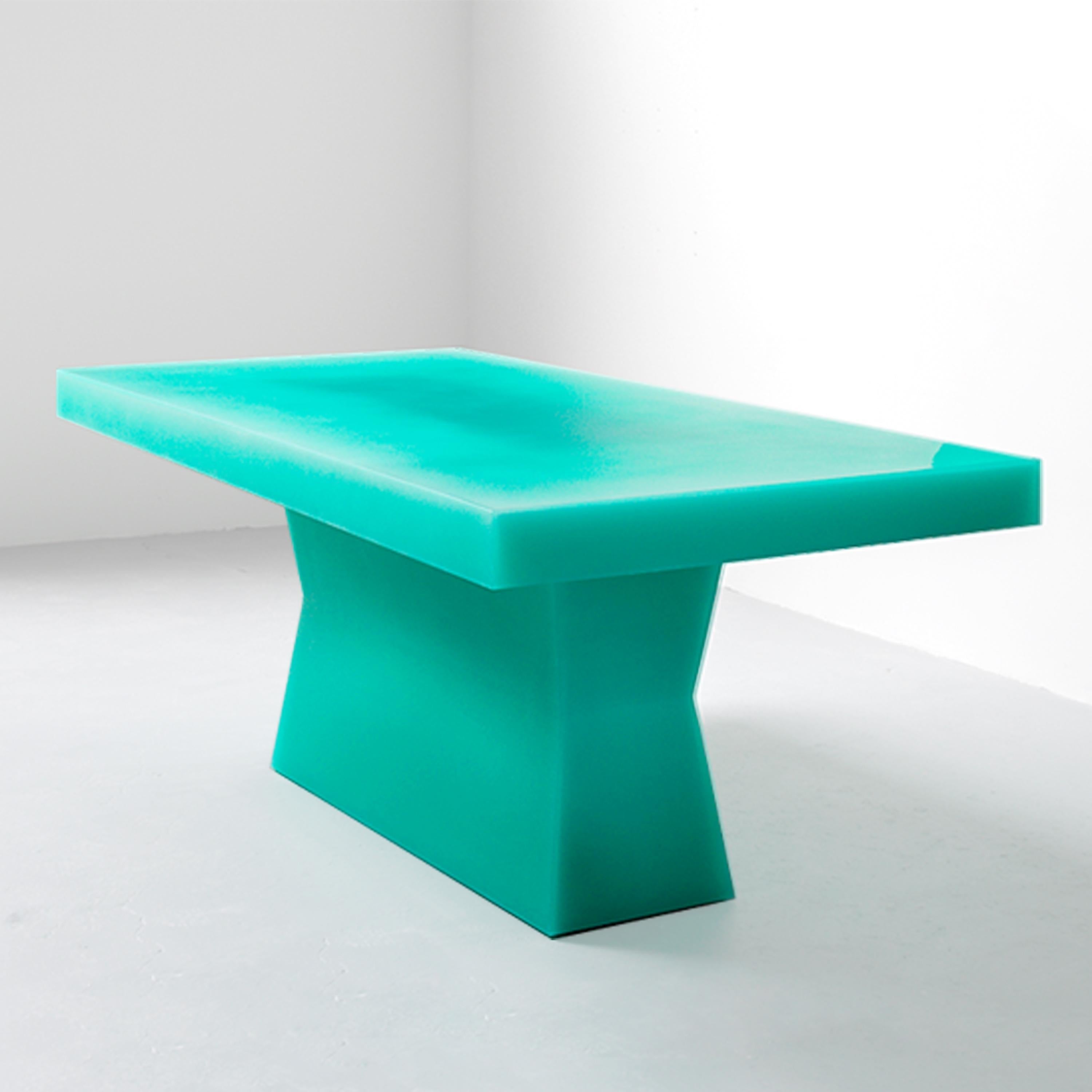 https://a.1stdibscdn.com/contemporary-pool-epoxy-resin-dining-table-in-turquoise-green-by-facture-studio-for-sale-picture-4/f_55372/f_460815421753901624552/nWopOQqkA7ZreXvw_master.jpg