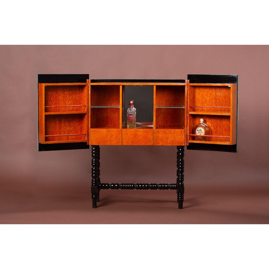 https://a.1stdibscdn.com/gradient-cabinet-green-by-milan-pekar-jakub-vavra-for-sale-picture-4/f_12192/f_329897721677366860699/nabytek_014_Edit_master.jpg