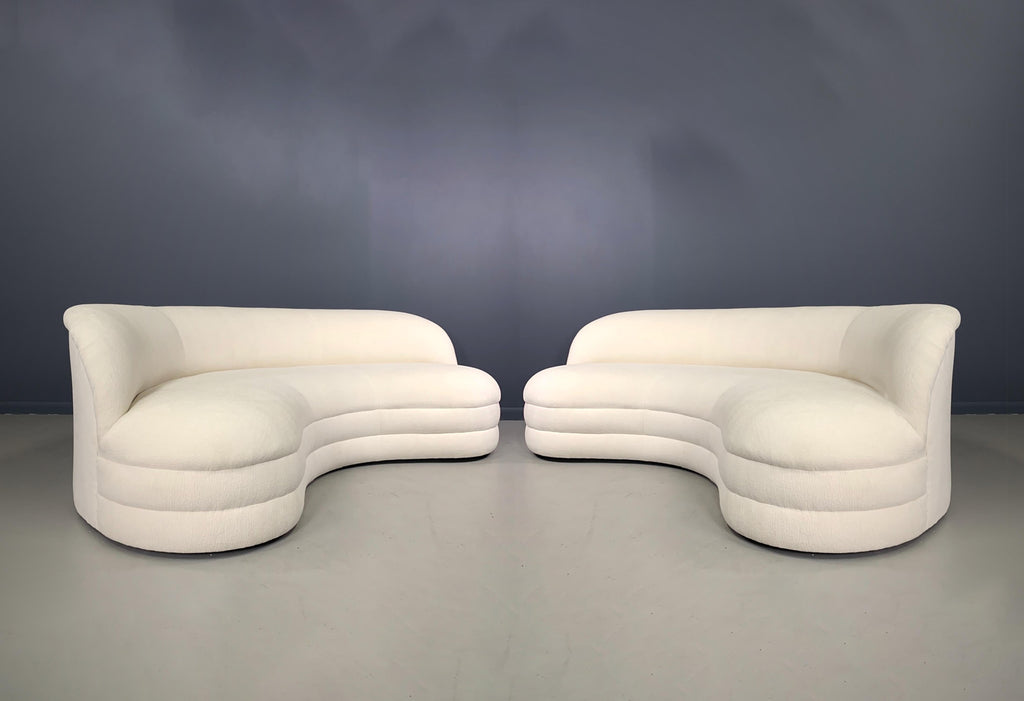 https://a.1stdibscdn.com/midcentury-pair-of-kidney-shaped-sofas-in-the-style-of-weiman-for-sale-picture-6/f_12732/f_272339321643991580056/natural_curve_low_master.jpg