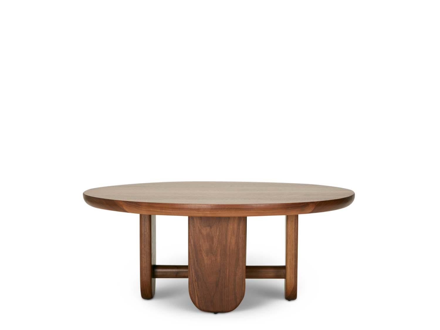 https://a.1stdibscdn.com/rainier-coffee-table-by-brian-paquette-for-lawson-fenning-for-sale-picture-2/f_8060/f_346992421686350264779/naturalwalnutcoffeetable1_master.jpg