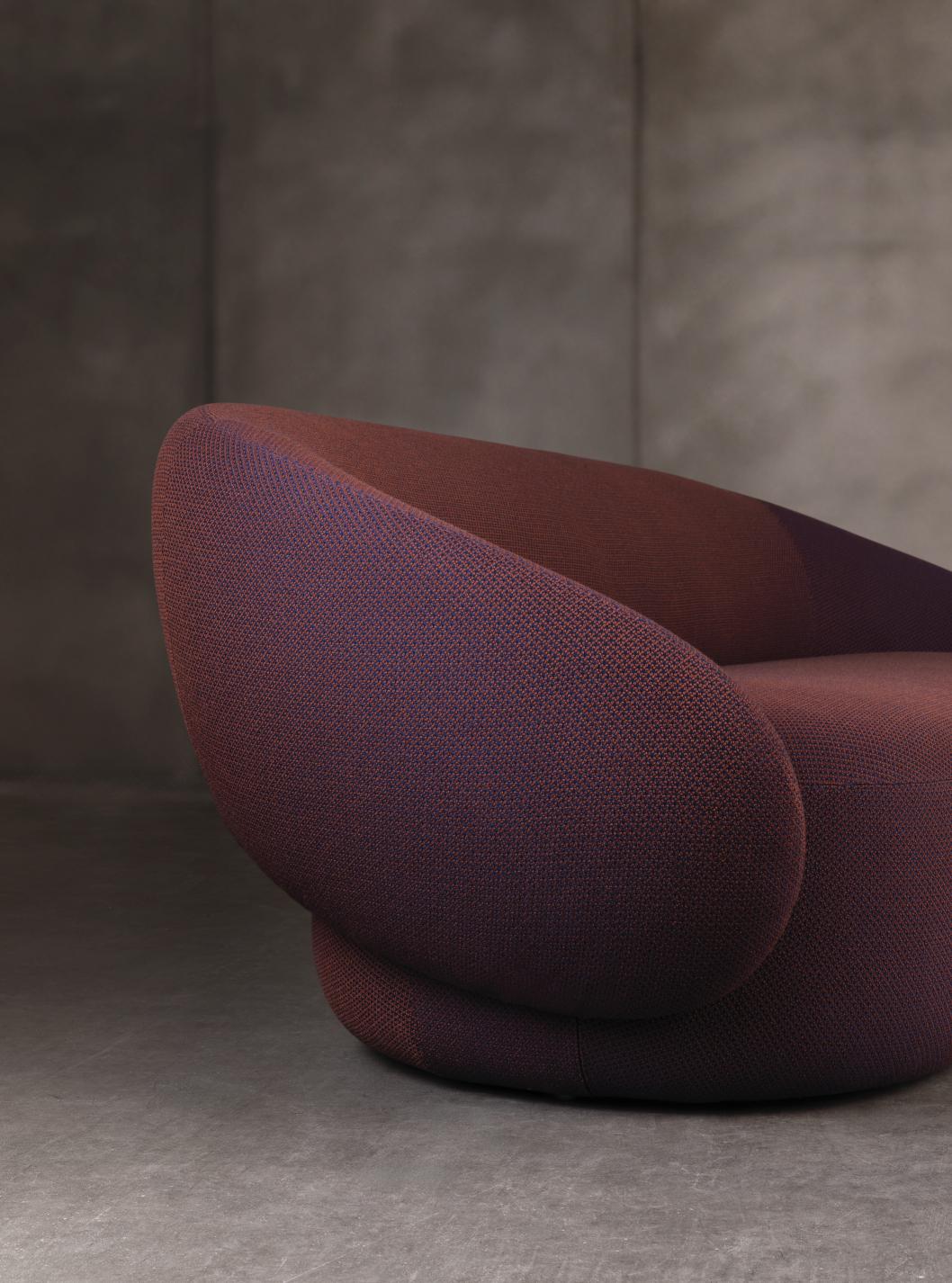https://a.1stdibscdn.com/miniforms-nebulone-sofa-by-e-ggs-for-sale-picture-6/f_16392/f_441184121742408110156/nebulone_475629250120100_master.jpg
