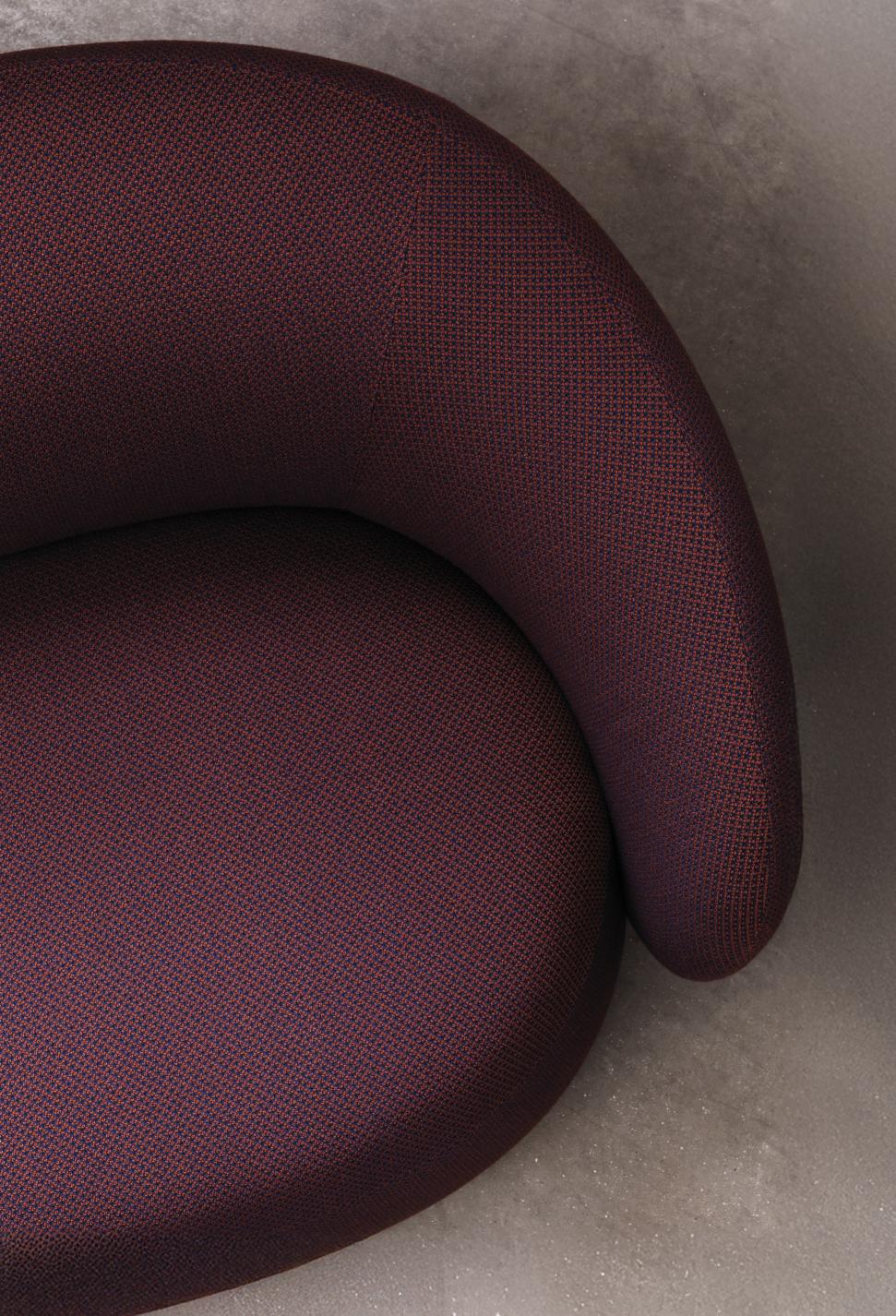 https://a.1stdibscdn.com/miniforms-nebulone-sofa-by-e-ggs-for-sale-picture-4/f_16392/f_441184121742408111929/nebulone_9602702501201255_master.jpg