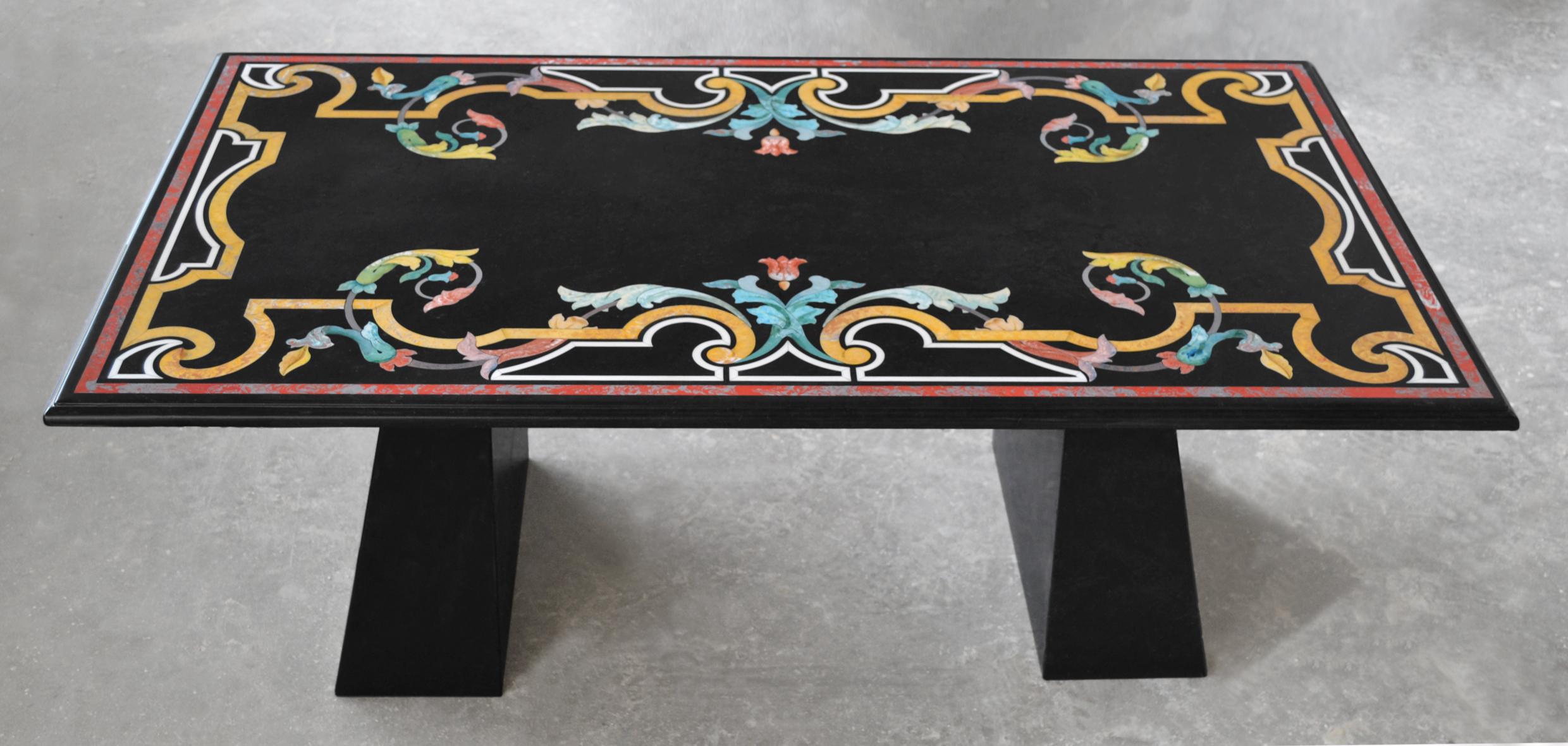 https://a.1stdibscdn.com/tavolino-salotto-marmo-nero-intarsiato-basi-legno-laccato-fatto-a-mano-italia-for-sale-picture-2/f_39183/f_422596021731322570443/nero_120x70_h40_master.jpg