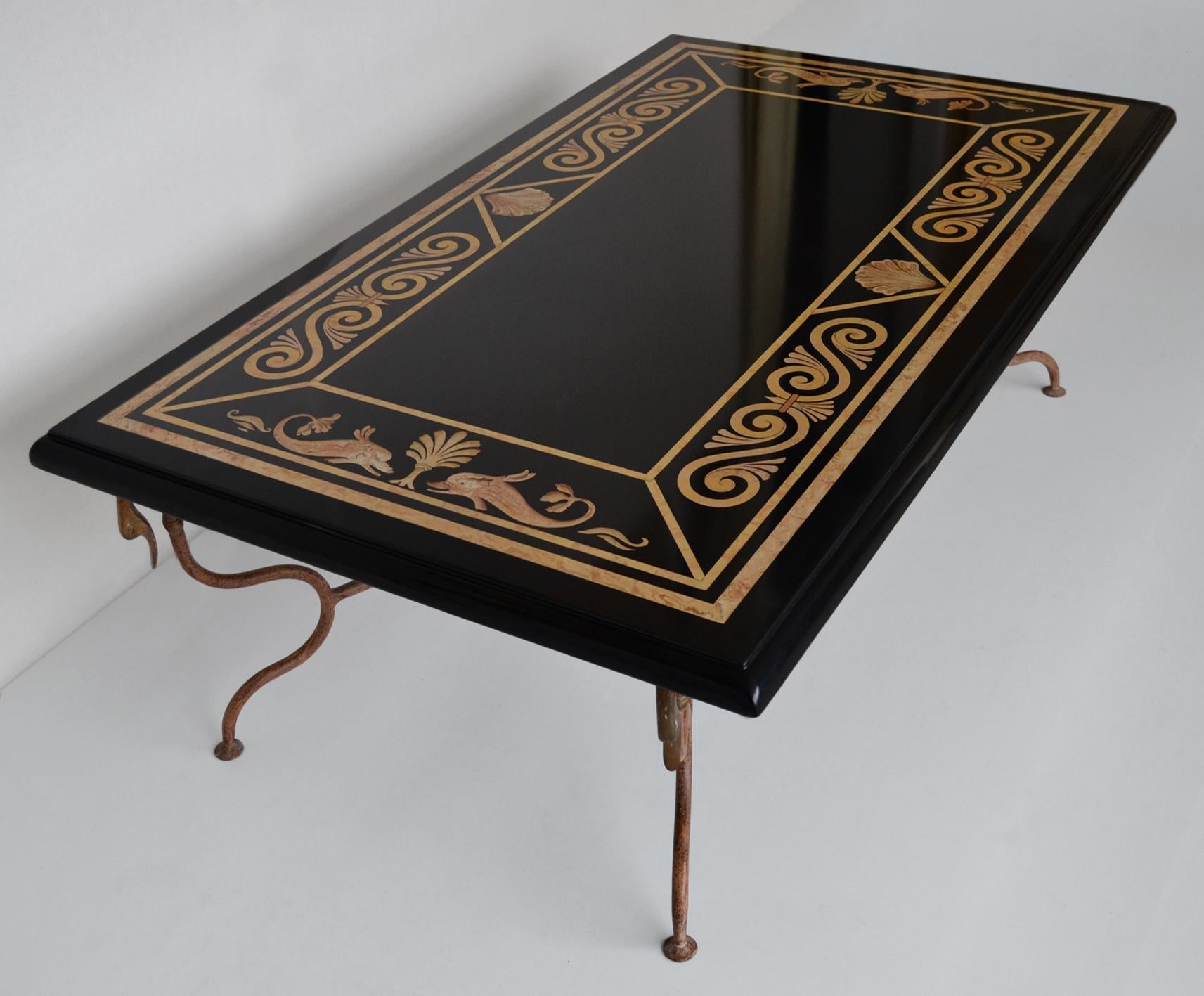 https://a.1stdibscdn.com/black-marble-coffee-table-with-metal-and-brass-base-handmade-in-italy-cupioli-for-sale-picture-9/f_39183/f_315413621765969787531/nero_delfini_150x90_2_master.jpg