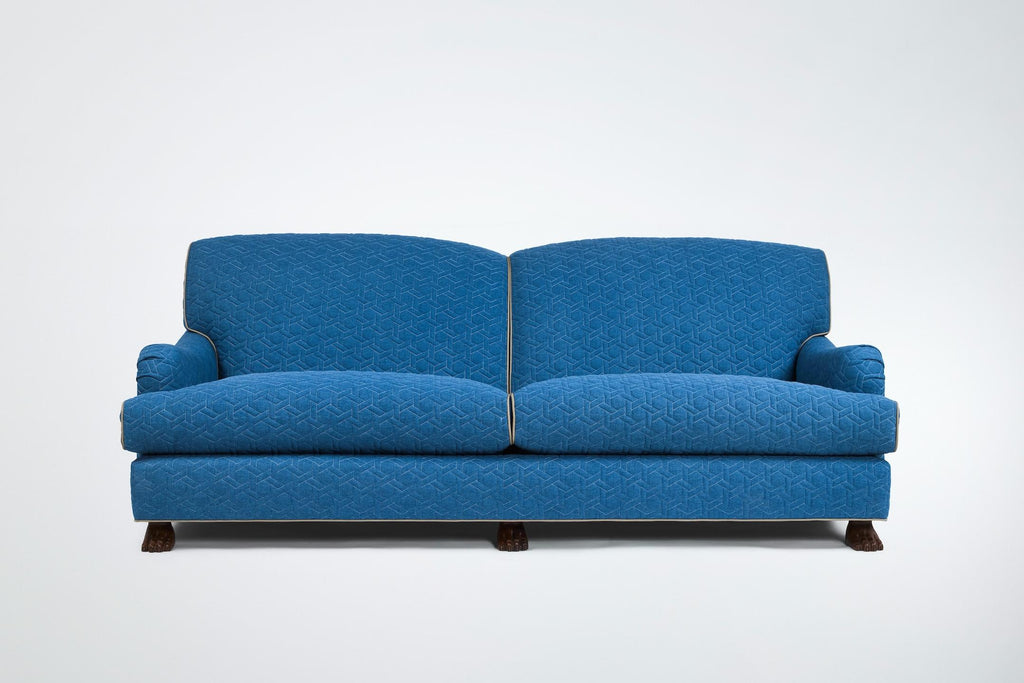 https://a.1stdibscdn.com/roll-arm-carl-sofa-with-tight-back-and-hand-carved-feet-by-martin-and-brockett-for-sale-picture-8/f_50711/f_411558821724283559651/new_upholstery_edited_72_master.jpg