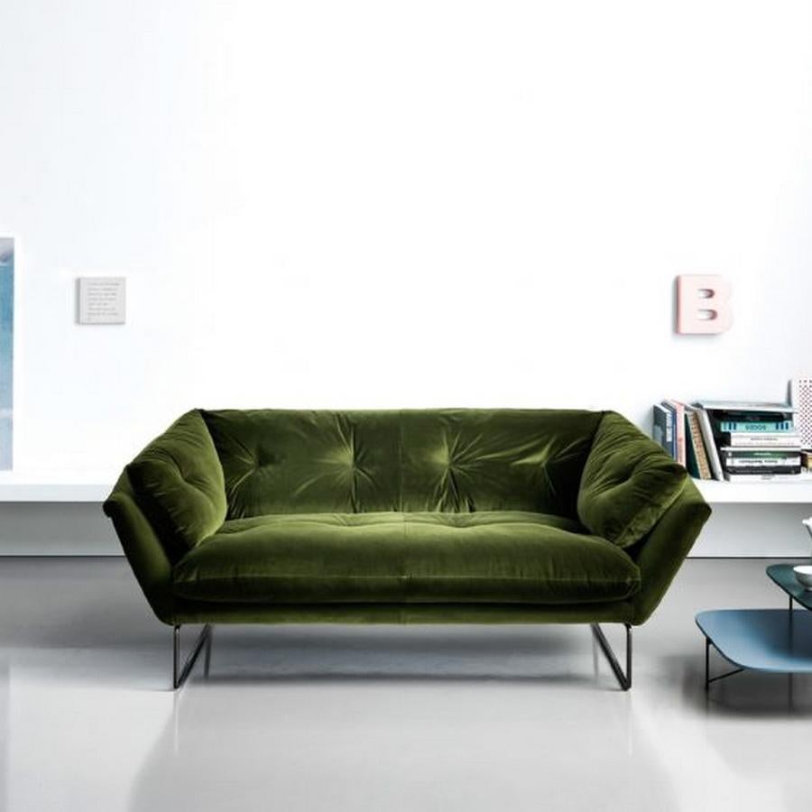 https://a.1stdibscdn.com/new-york-loveseat-sofa-designed-by-sergio-bicego-for-sale-picture-2/f_49571/f_187262221586979603145/new_york_3_master.jpg