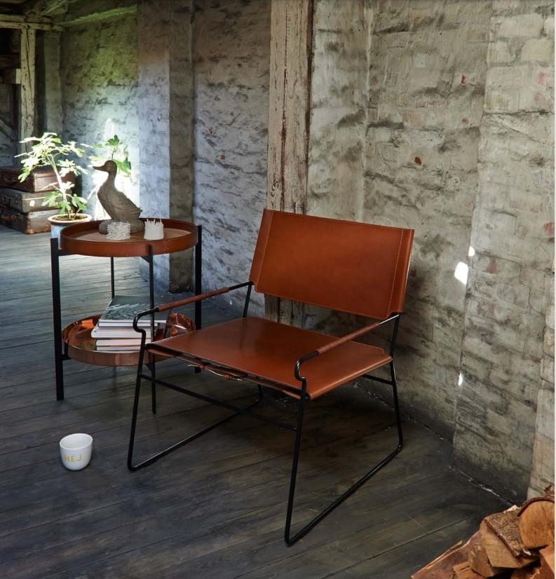 https://a.1stdibscdn.com/cognac-leather-teak-wood-and-white-carrara-marble-deck-table-by-ox-denmarq-for-sale-picture-5/f_12192/f_345043421685361981413/next_rest_master.jpg