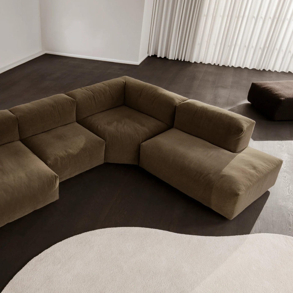 https://a.1stdibscdn.com/customizable-norr11-repose-modular-sofa-by-kristian-sofus-hansen-tommy-hyldahl-for-sale-picture-6/f_44652/f_444625421744318011573/norr11_sofa_cat_1_prive_sofa_configuration_1_60474930004310_webp_master.jpeg