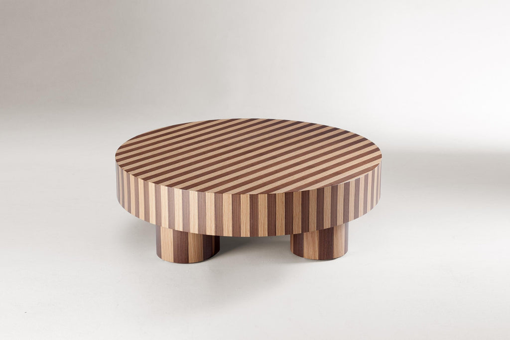 https://a.1stdibscdn.com/dooq-new-organic-modern-handmade-portuguese-nusa-center-table-for-sale-picture-2/f_54242/f_380004821709567456982/nusa_center_table_1_white__master.jpg