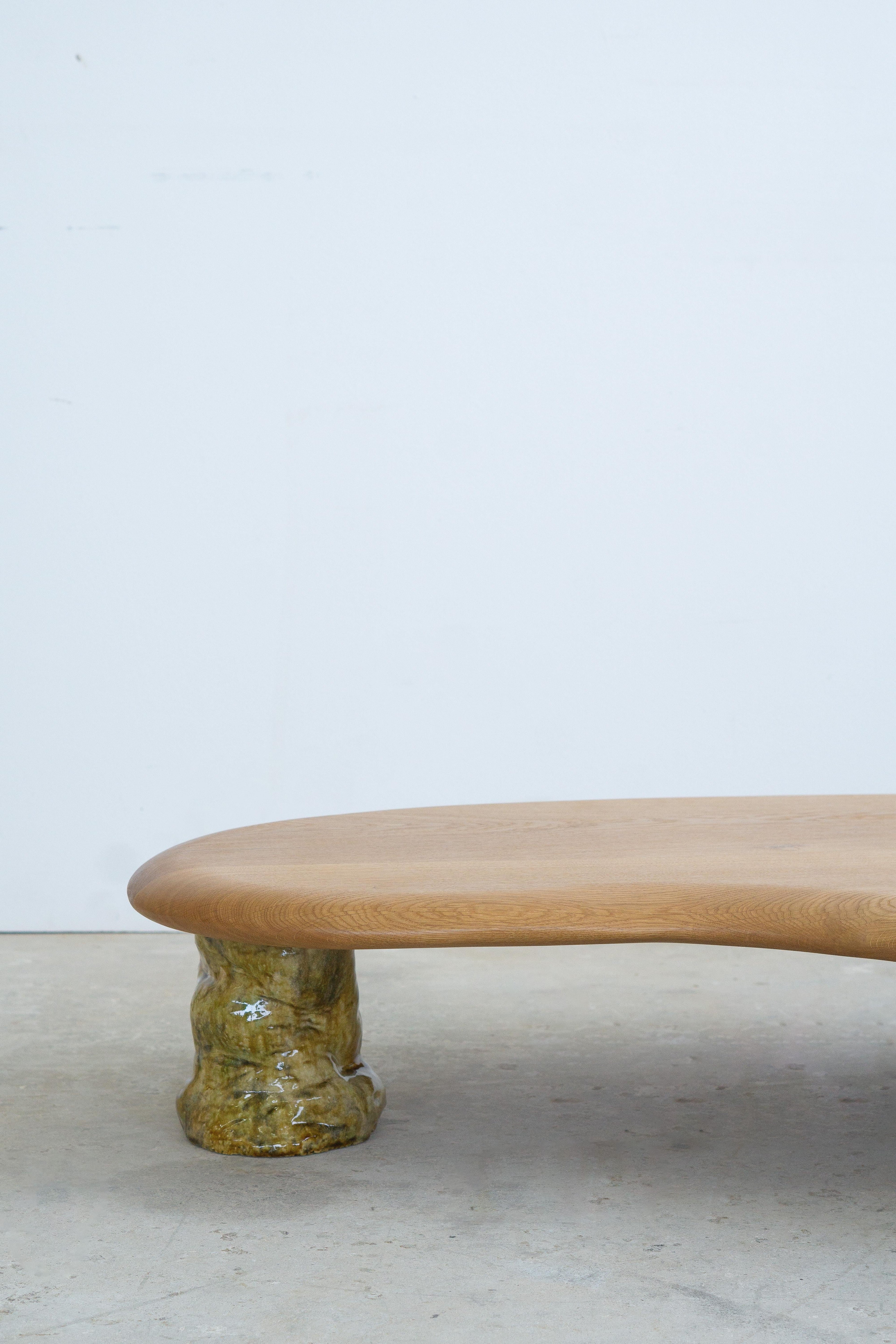https://a.1stdibscdn.com/sculptural-coffee-table-white-oak-glazed-ceramic-for-sale-picture-12/f_90922/f_485405821769544151398/oak_ceramic_coffee_table_knysch_11_master.jpg