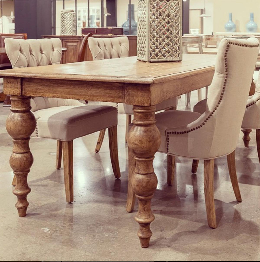 https://a.1stdibscdn.com/oak-farmhouse-dining-table-for-sale-picture-10/f_8038/f_378459321710856449439/oak_farmhouse__master.jpg