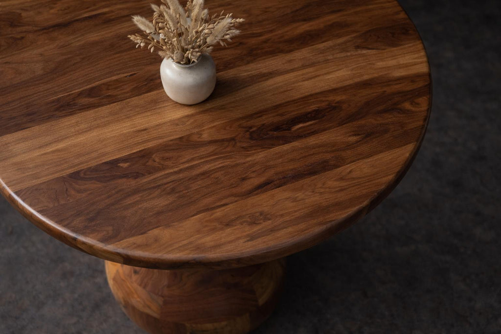 https://a.1stdibscdn.com/solid-walnut-organic-forms-table-by-sergio-vulpe-for-sale-picture-3/f_99712/f_485080321769444766241/organic_design_table_master.jpg