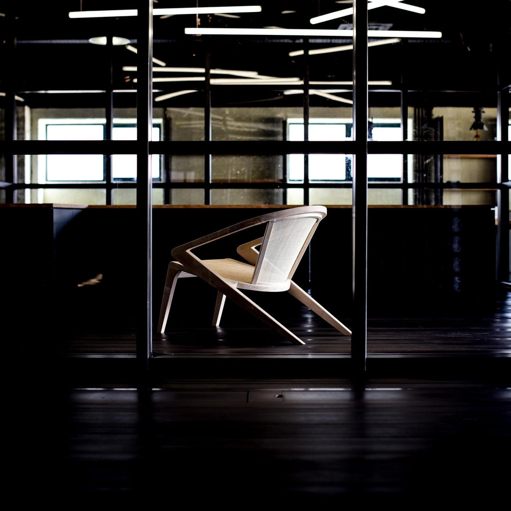 https://a.1stdibscdn.com/pr-lounge-chair-by-alexandre-caldas-for-sale-picture-10/f_12192/f_317984021671370973046/palhalounge_scaled_1__master.jpg