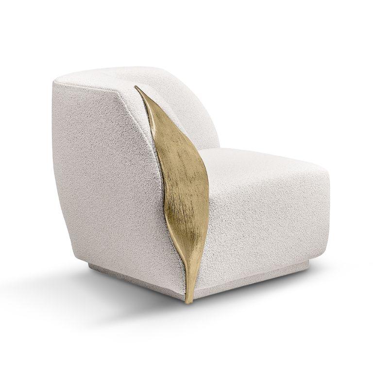 https://a.1stdibscdn.com/palm-sofa-elegant-organic-sofa-in-soft-white-fabric-with-brass-finish-for-sale-picture-6/f_84862/f_490045621772193333377/palm_sofa_6__master.jpg