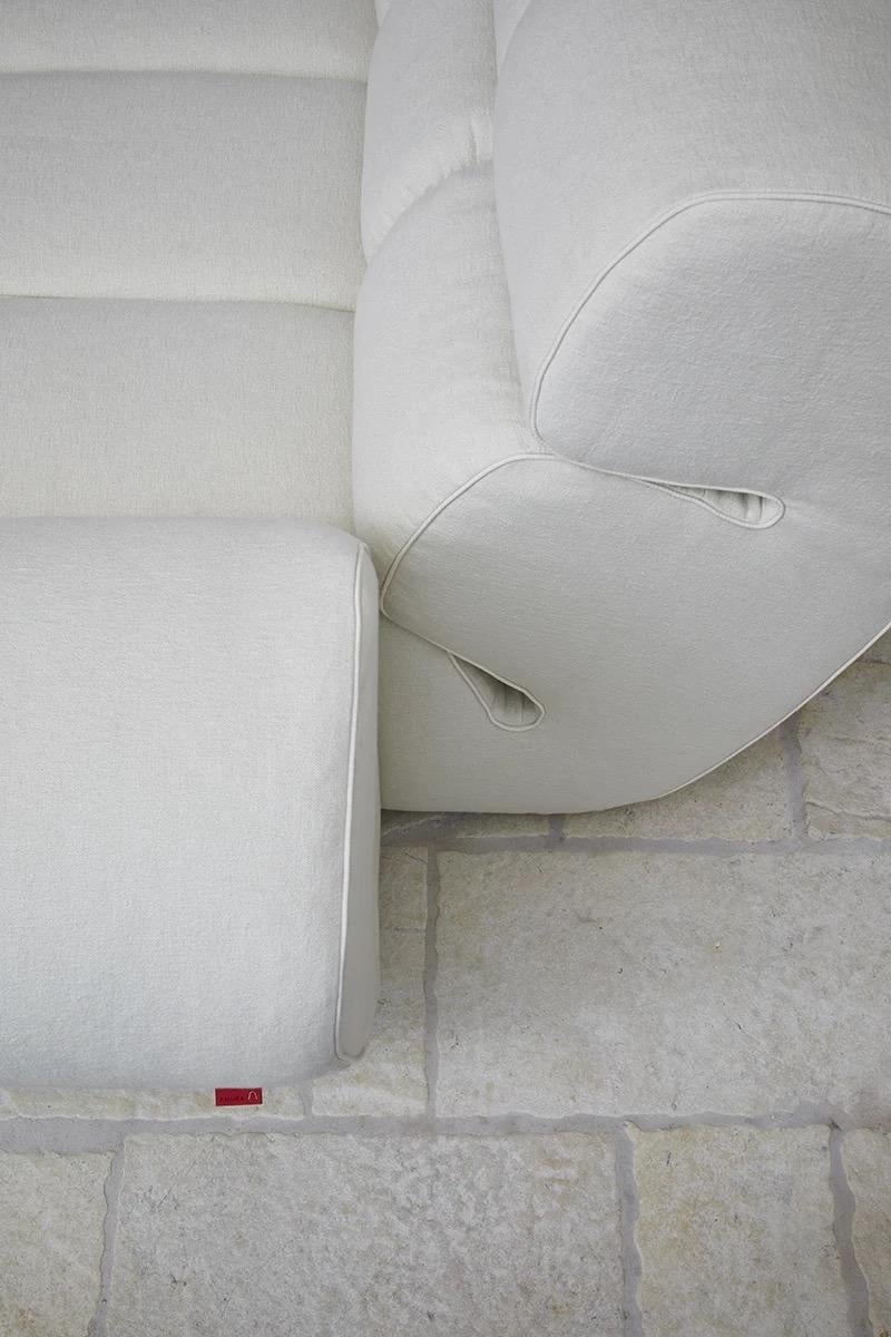 https://a.1stdibscdn.com/contemporary-sectional-sofa-palmo-by-amura-lab-brera-850-ref-13-for-sale-picture-12/f_31233/f_349065421687510171503/palmo_amuralab_emanuel_gargano_tre_master.jpeg