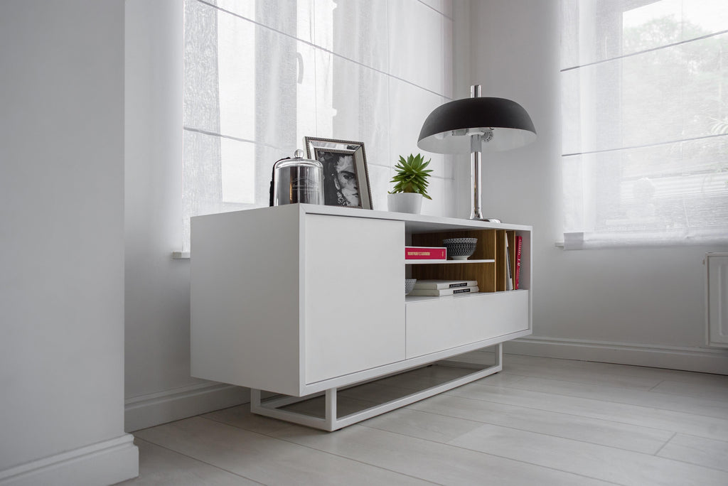 https://a.1stdibscdn.com/lowbo-s-cabinet-by-phormy-for-sale-picture-5/f_12192/f_339586821682341884150/phormy_LOWBO_arrange_detal_3_master.jpg