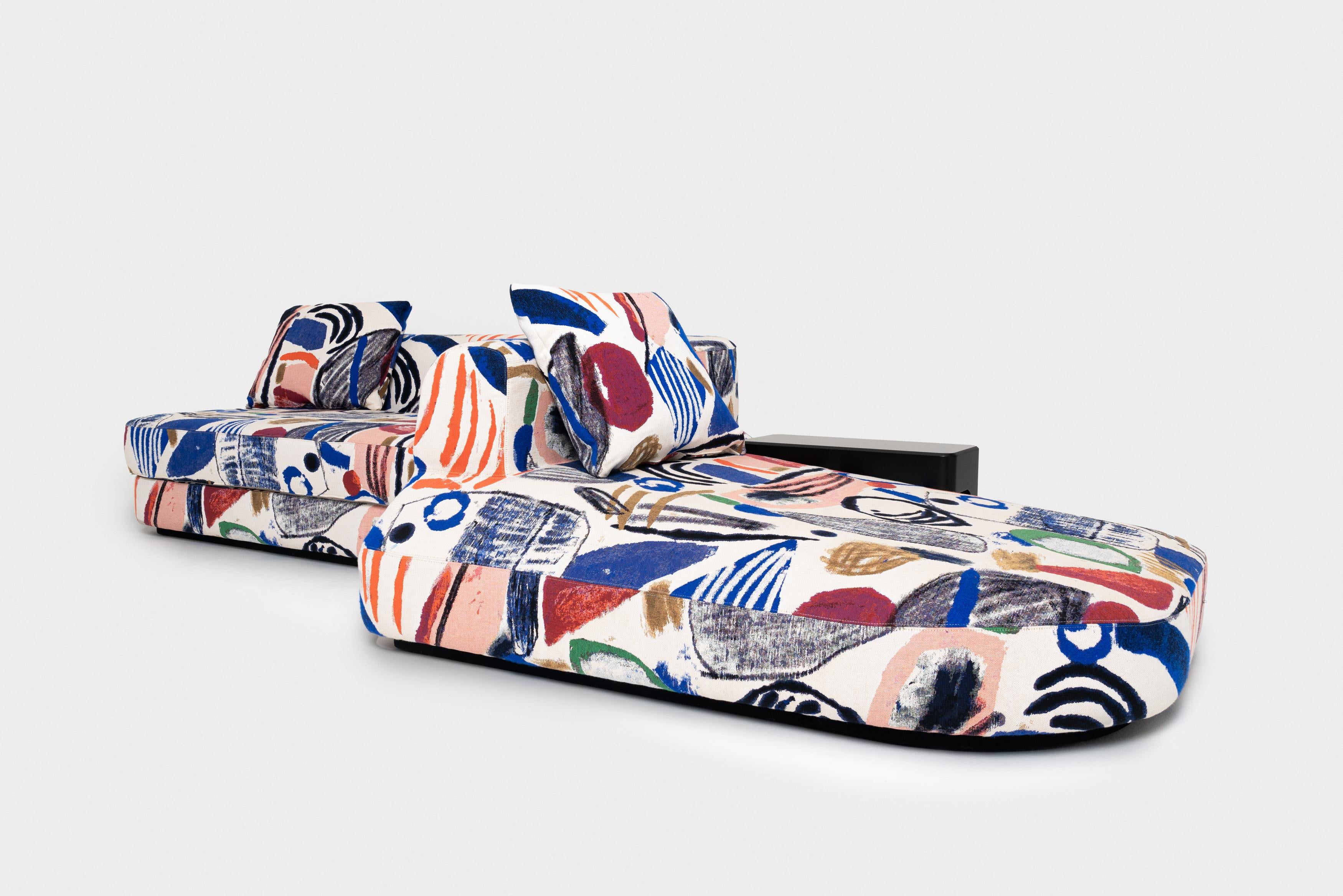 https://a.1stdibscdn.com/slope-sofa-in-hardwood-with-pierre-fray-textile-by-andrea-steidl-for-sale-picture-5/f_104662/f_455607421750672082612/_piercarloquecchia_dsl_studio_DSC1640_Modifica_1__master.jpg