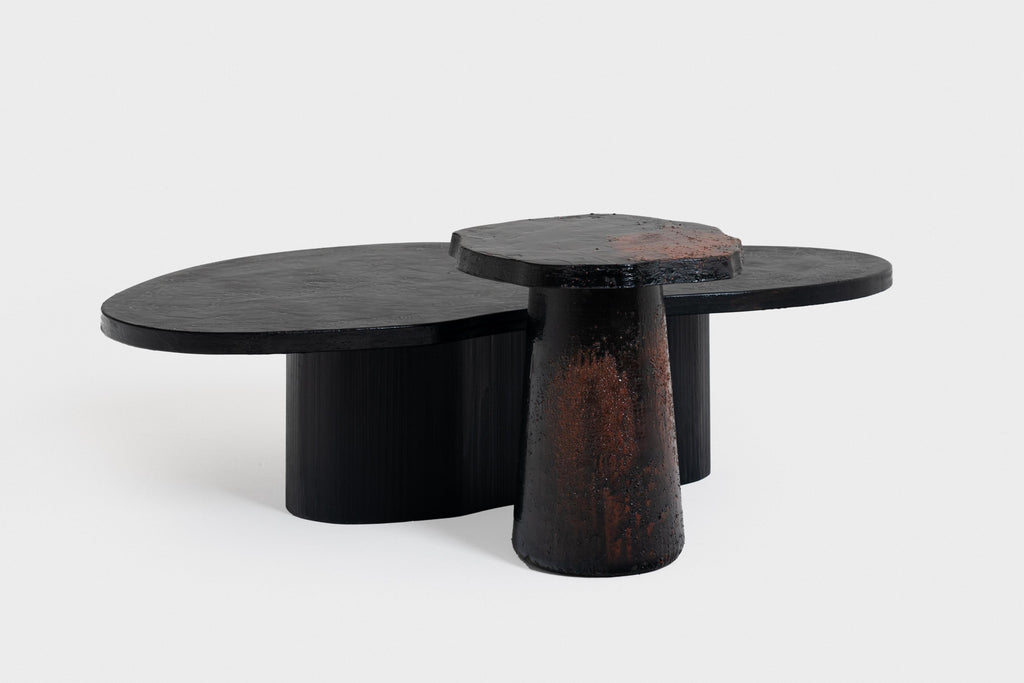 https://a.1stdibscdn.com/cork-coffee-table-in-handpainted-mdf-with-resin-finishes-by-rou-materiaal-for-sale-picture-3/f_104662/f_456707021751299996971/_piercarloquecchia_dsl_studio_DSC4347_Modifica_master.jpg