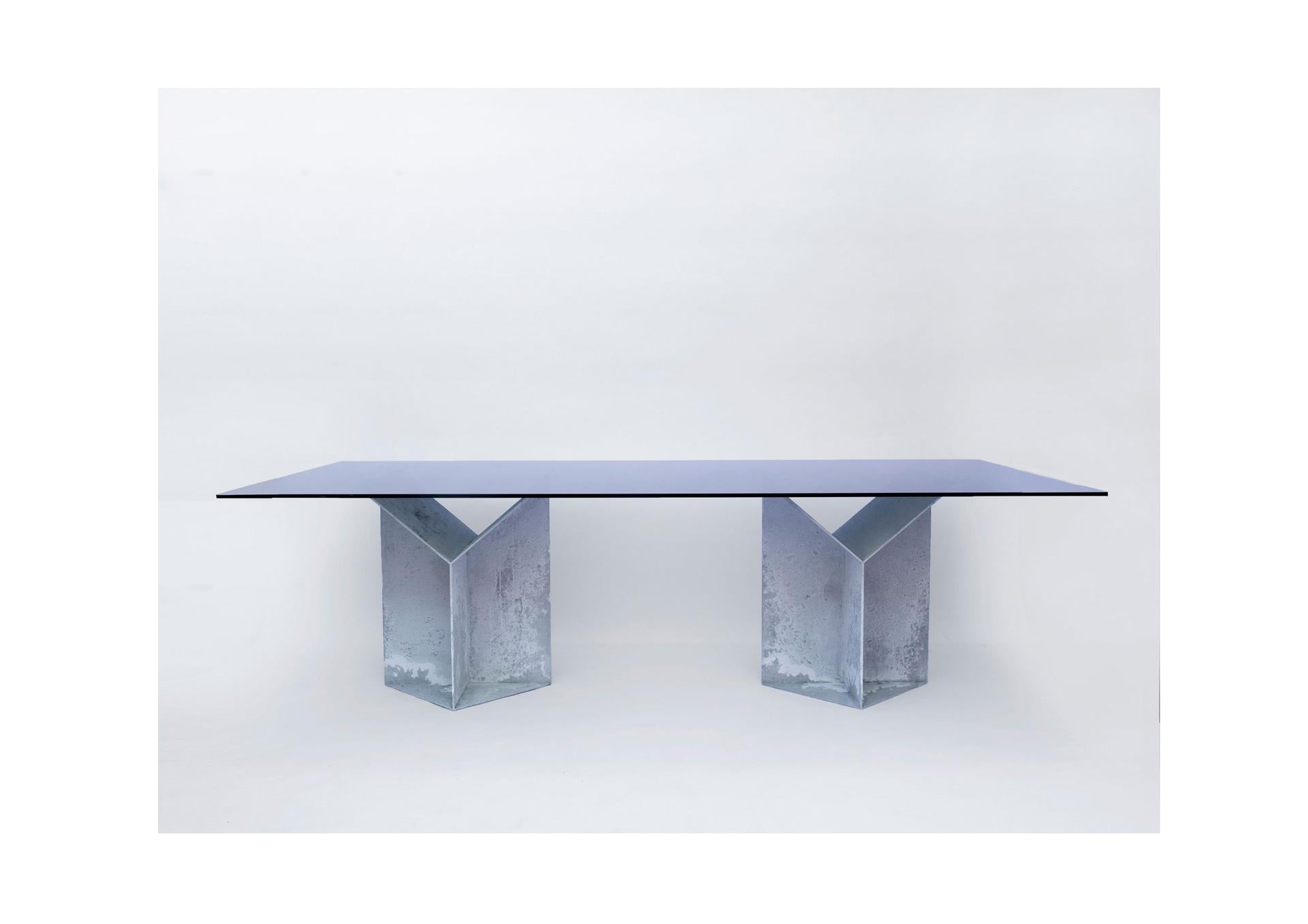 https://a.1stdibscdn.com/pinac-dining-table-by-oeuffice-for-sale-picture-2/f_12192/f_332091221678366034250/pinac_diningtable_01_master.jpg