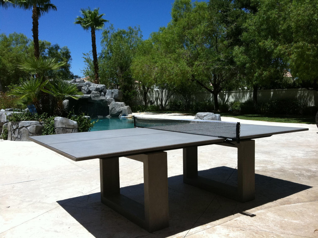 https://a.1stdibscdn.com/james-de-wulf-concrete-ping-pong-table-black-finish-for-sale-picture-8/f_12242/f_434306021738366930597/ping_pong_agassi_graf_master.JPG
