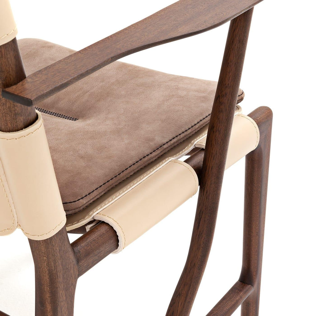 https://a.1stdibscdn.com/levante-beige-chair-with-armrests-by-massimo-castagna-for-sale-picture-2/f_17062/f_275290221645788611769/pnlmd98xlefu6e4nsfg40twd5mrt_master.jpg