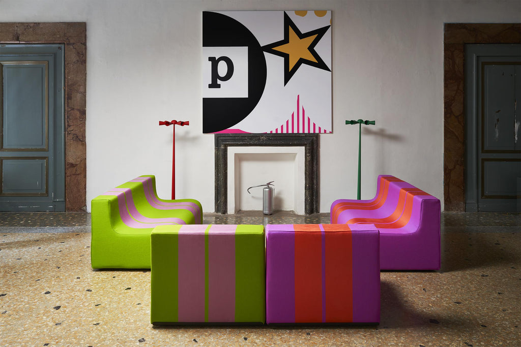 https://a.1stdibscdn.com/sofa-sofo-model-by-superstudio-for-poltronova-italy-for-sale-picture-7/f_21403/f_237172021620657424984/poltronova_Roma_Set_20200374_master.jpg