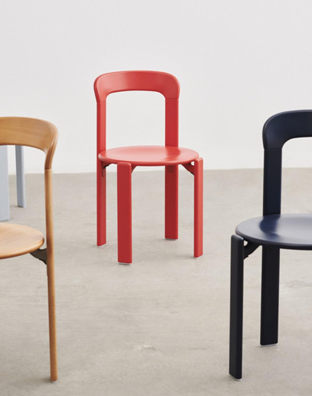 https://a.1stdibscdn.com/rey-chair-scarlet-red-by-bruno-rey-for-dietiker-in-collaboration-with-hay-for-sale-picture-4/f_51432/f_290068521654608792995/preview_3__master.jpg