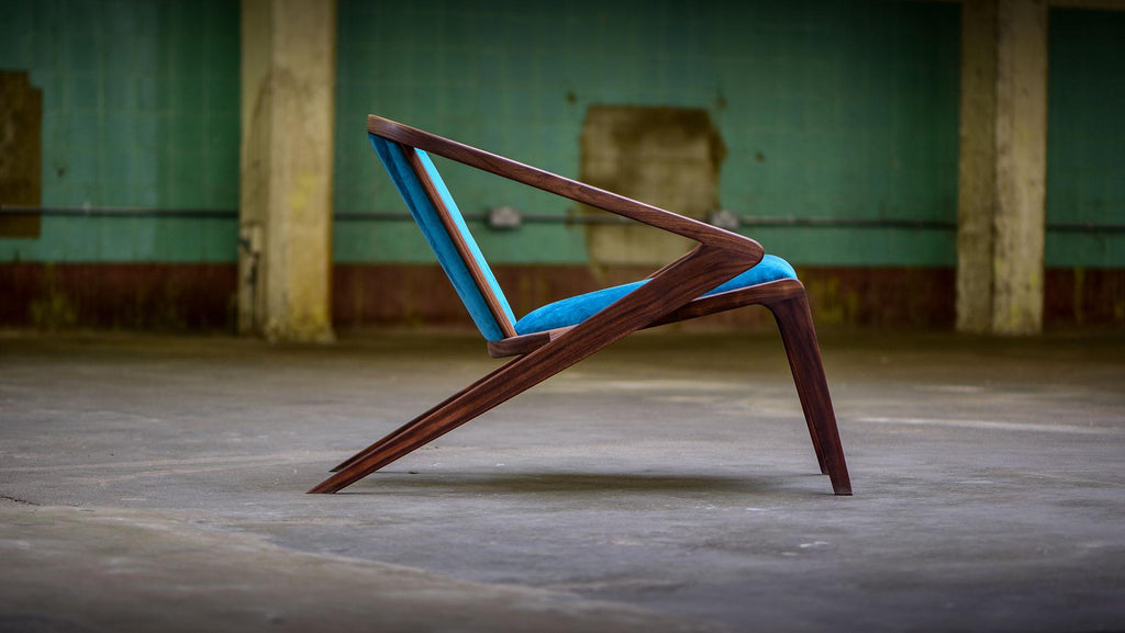 https://a.1stdibscdn.com/pr-lounge-chair-by-alexandre-caldas-for-sale-picture-5/f_12192/f_317984021671370971318/prlounge_london_master.jpg