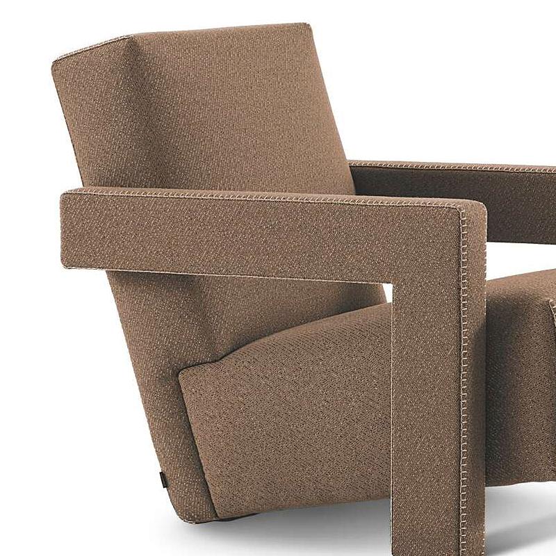 https://a.1stdibscdn.com/gerrit-thomas-rietveld-utrecht-armchair-by-cassina-for-sale-picture-5/f_14272/f_330693321677761764292/qq_master.jpg