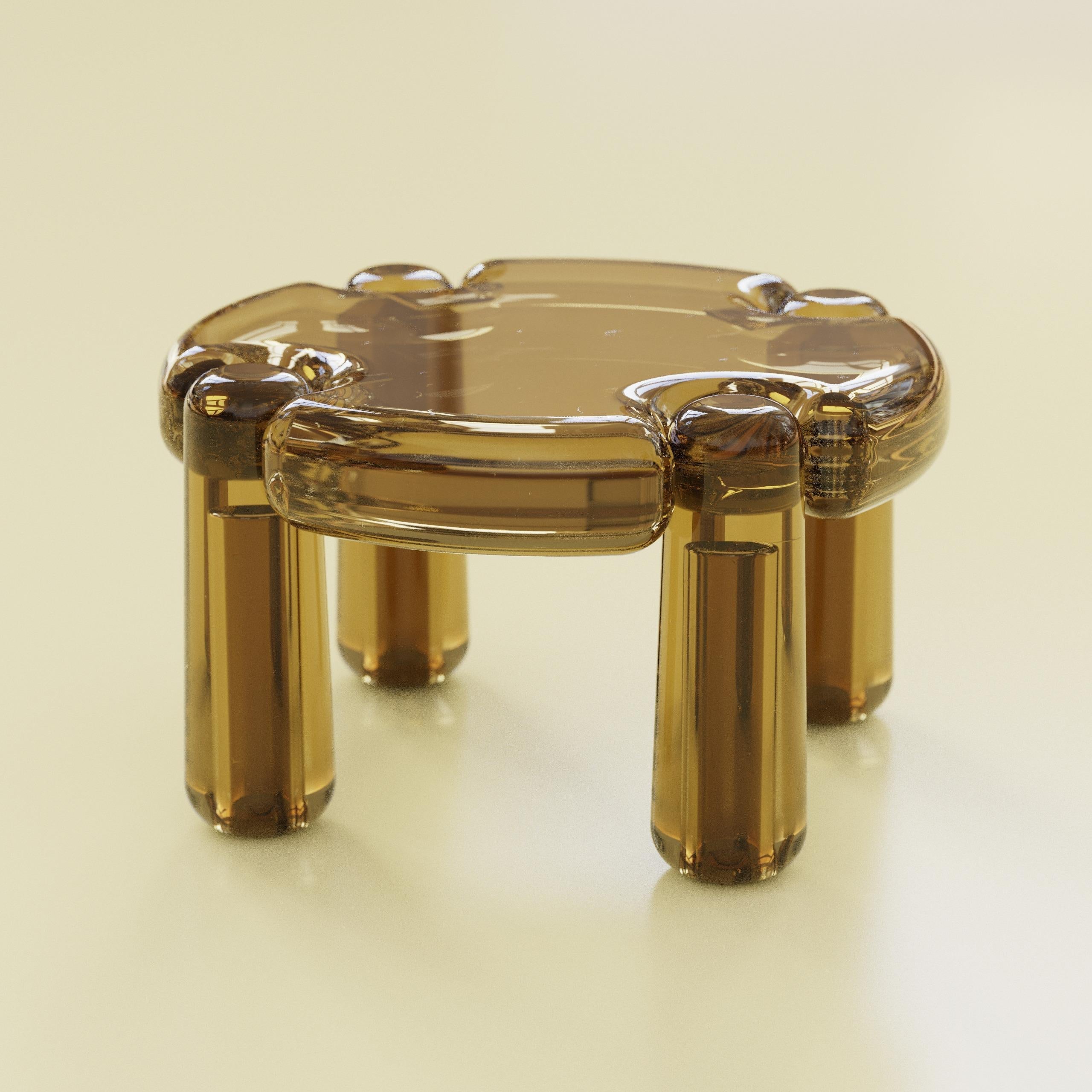 https://a.1stdibscdn.com/candy-round-coffee-table-by-luis-gimeno-for-sale-picture-5/f_12192/f_464715521756572850591/resina_1453_master.jpg