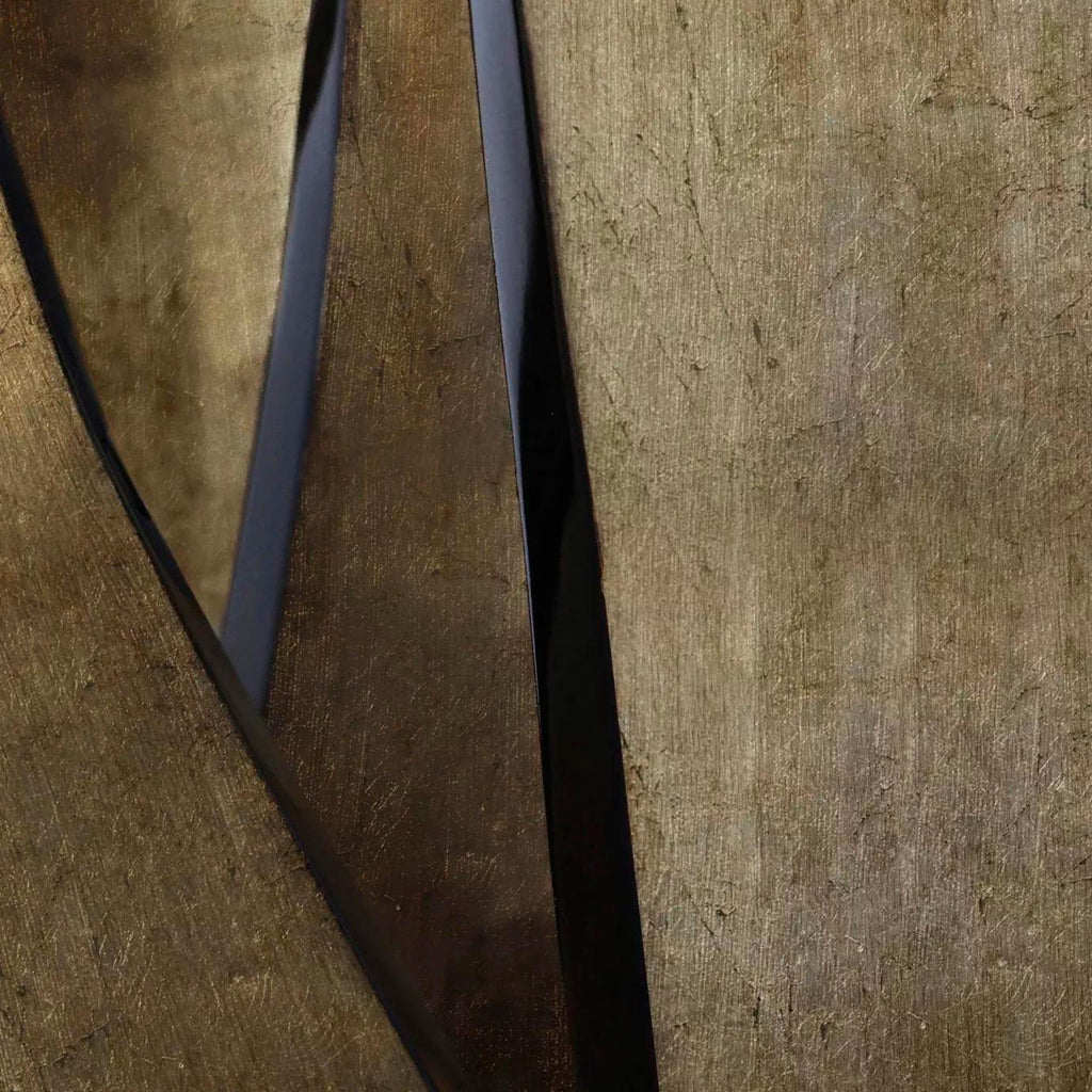 https://a.1stdibscdn.com/ribbon-broken-silver-leaf-dining-table-for-sale-picture-4/f_74772/f_419385321729262867058/ribbon_4_master.jpg