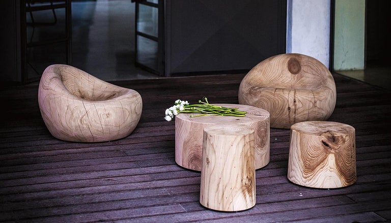 https://a.1stdibscdn.com/pair-of-cedar-wood-armchairs-carved-from-a-single-block-of-aromatic-cedar-for-sale-picture-4/f_27693/f_400119521717447689089/riva_1920_maui_lounge_chair_terry_dwan_1400x800_4_master.jpg?width=768